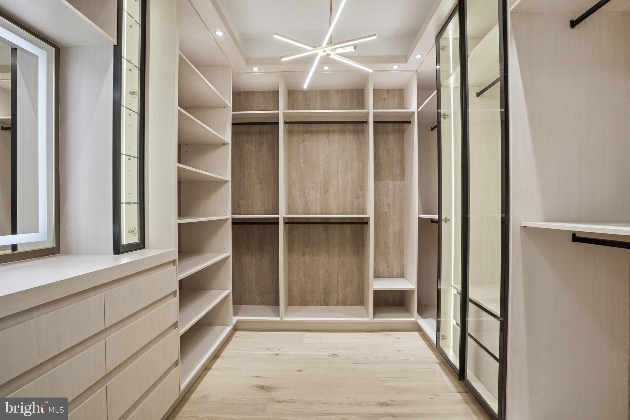 WRENNWOOD - Residential