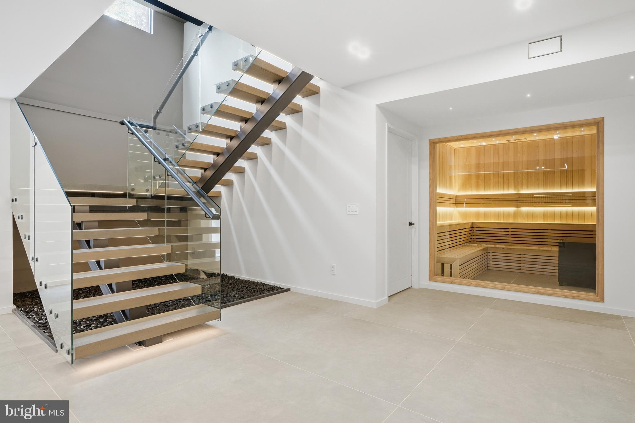 WRENNWOOD - Residential