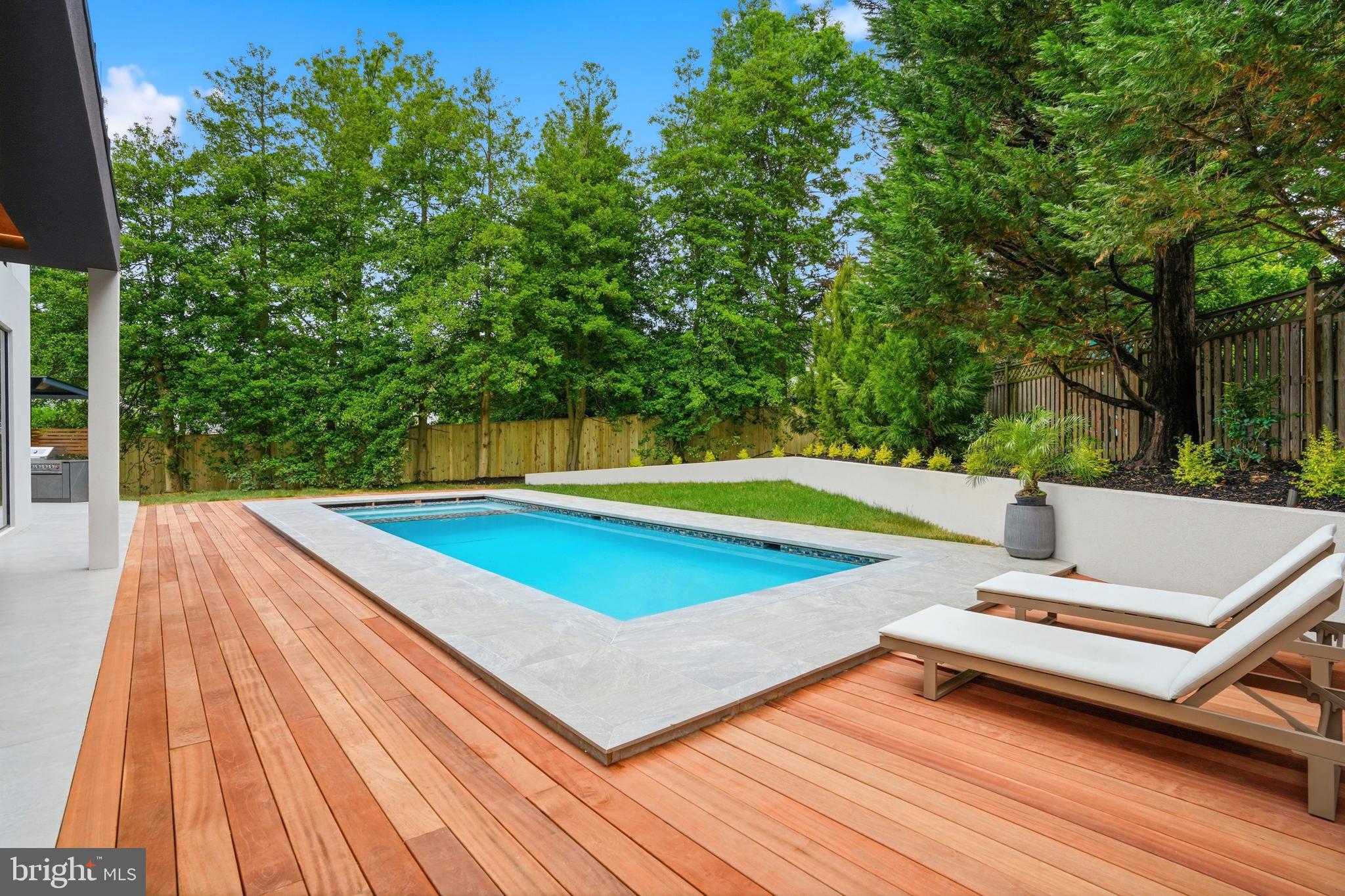 WRENNWOOD - Residential