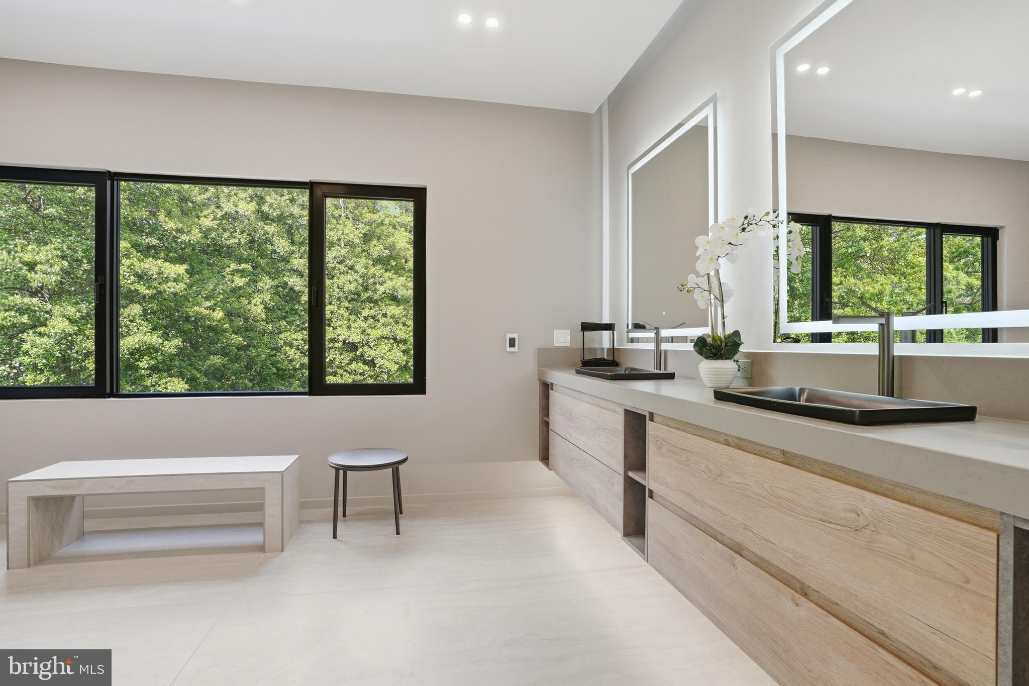 WRENNWOOD - Residential