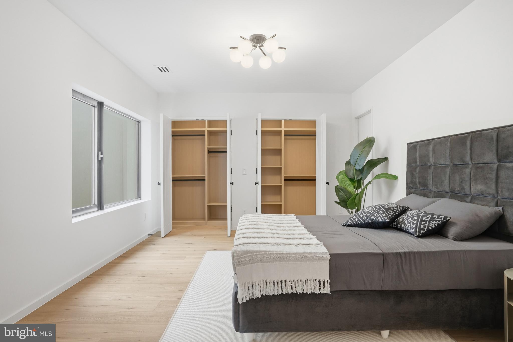 WRENNWOOD - Residential