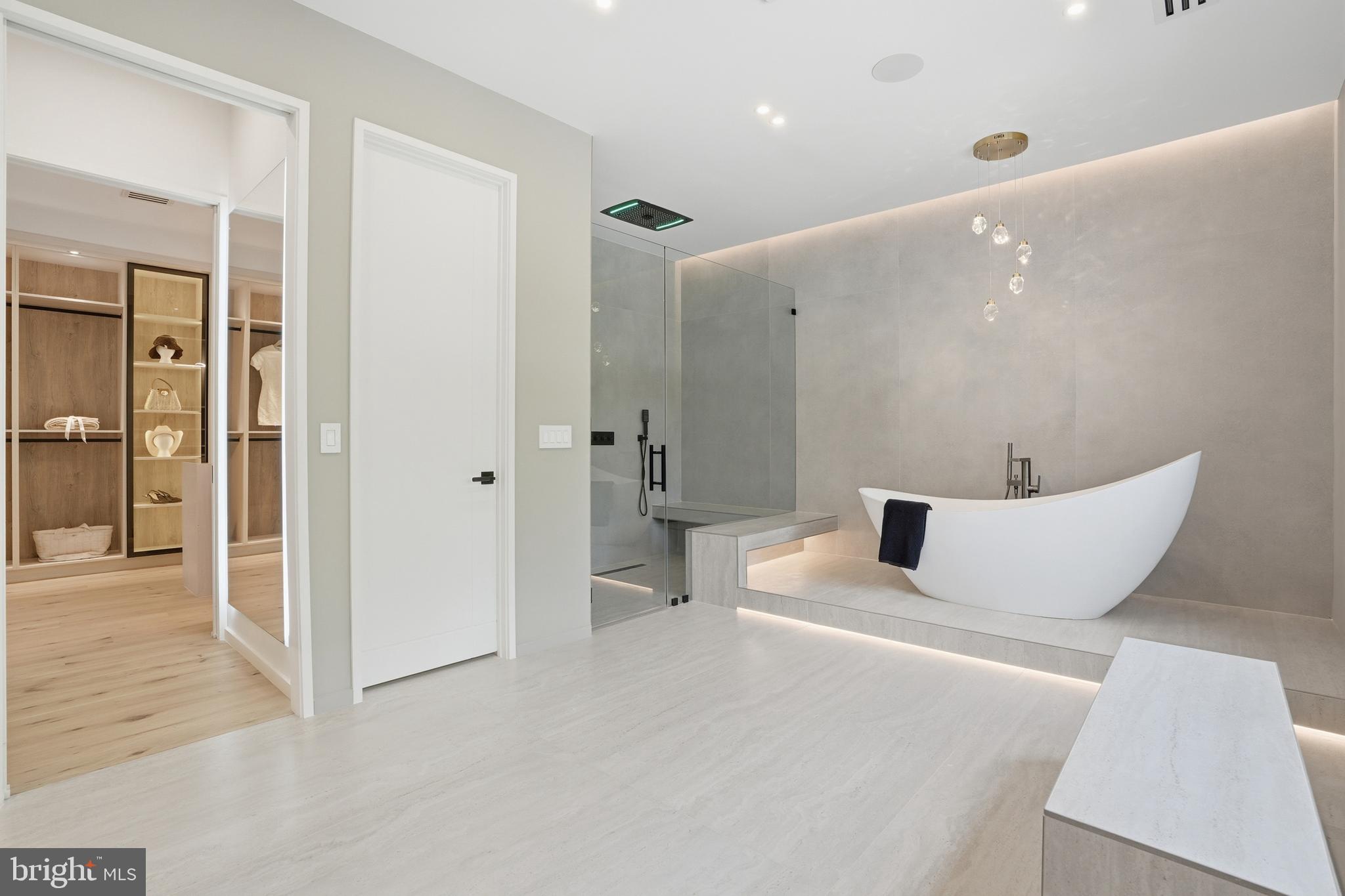 WRENNWOOD - Residential