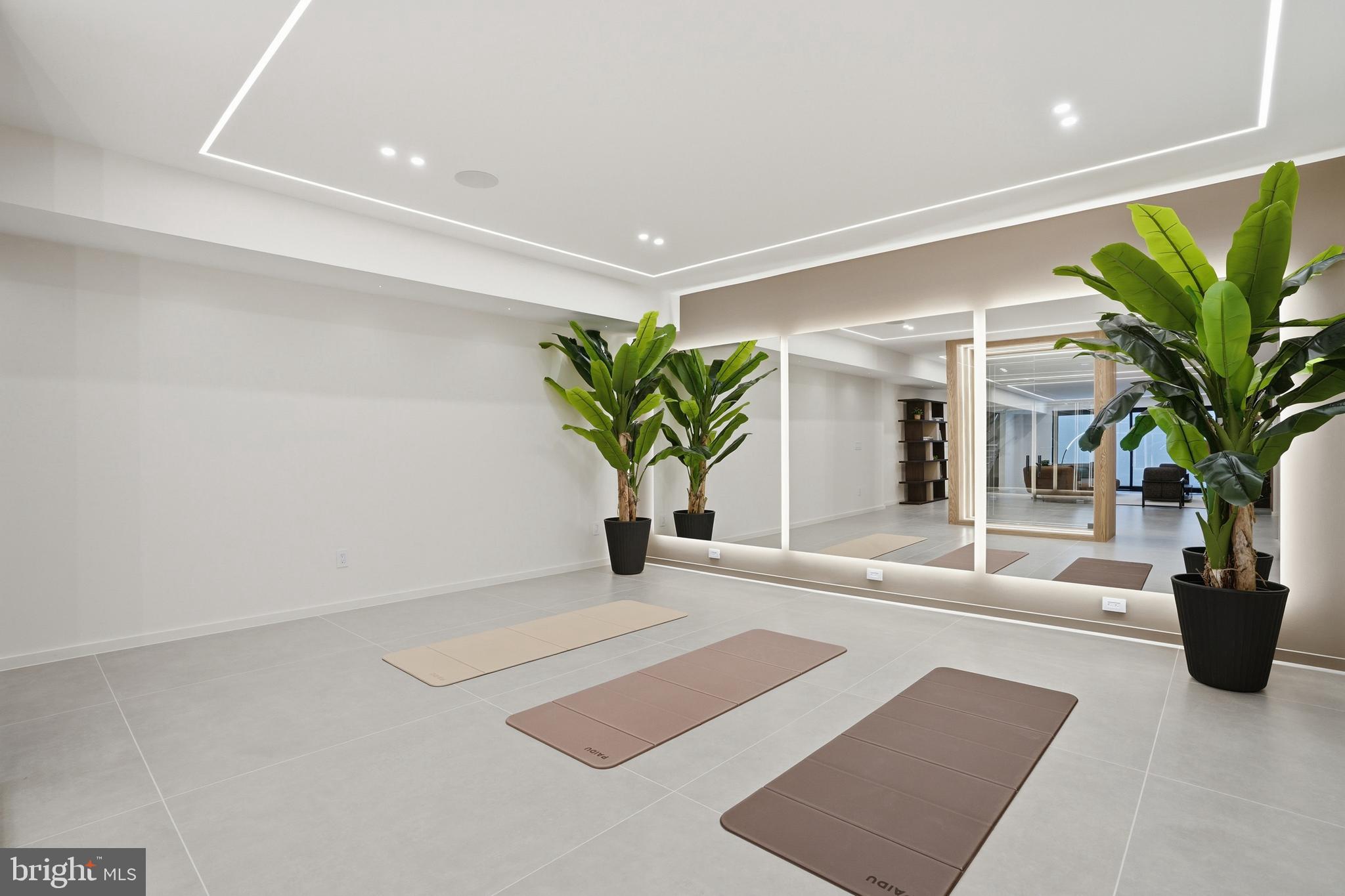 WRENNWOOD - Residential