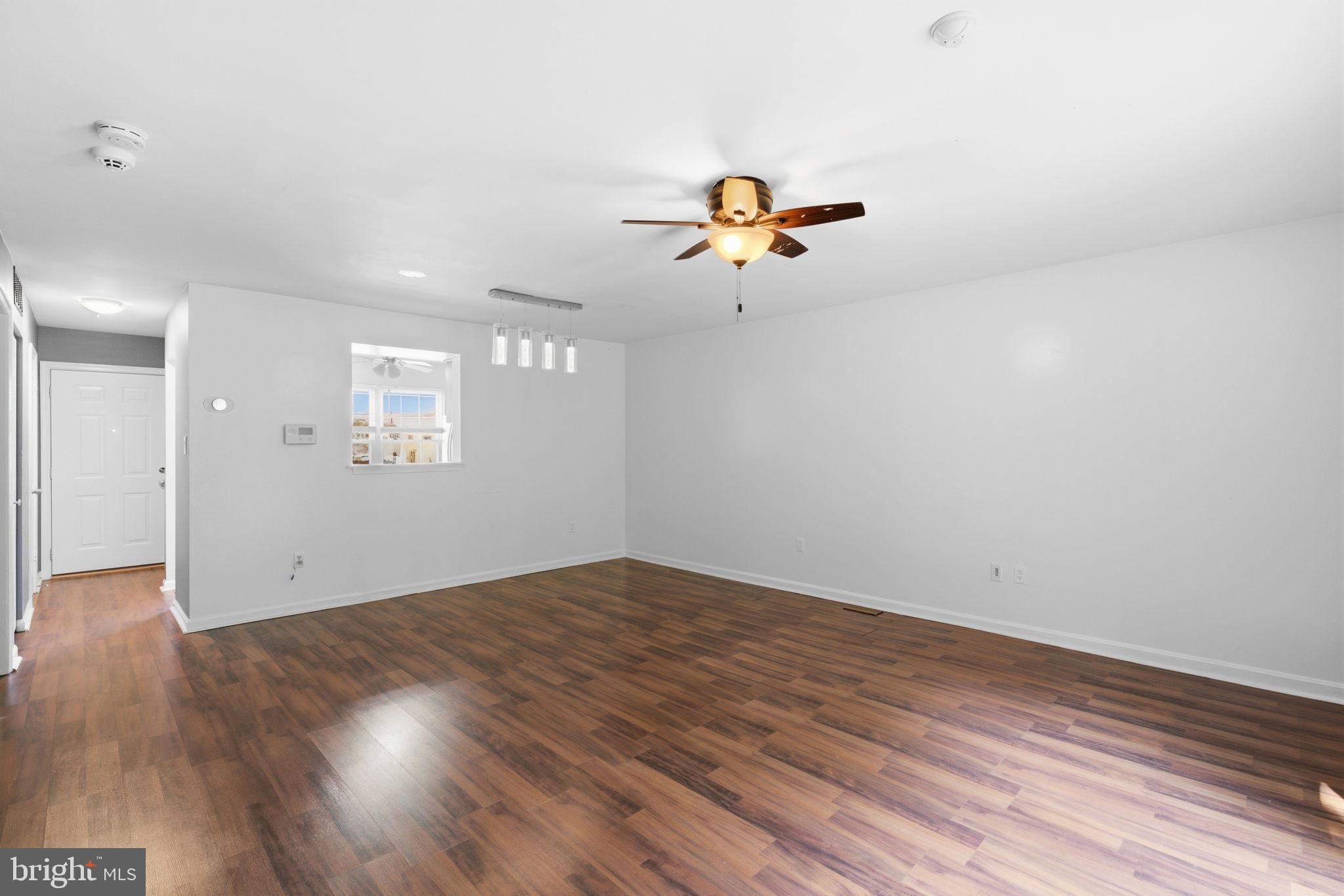 THE MEADOWS - Residential