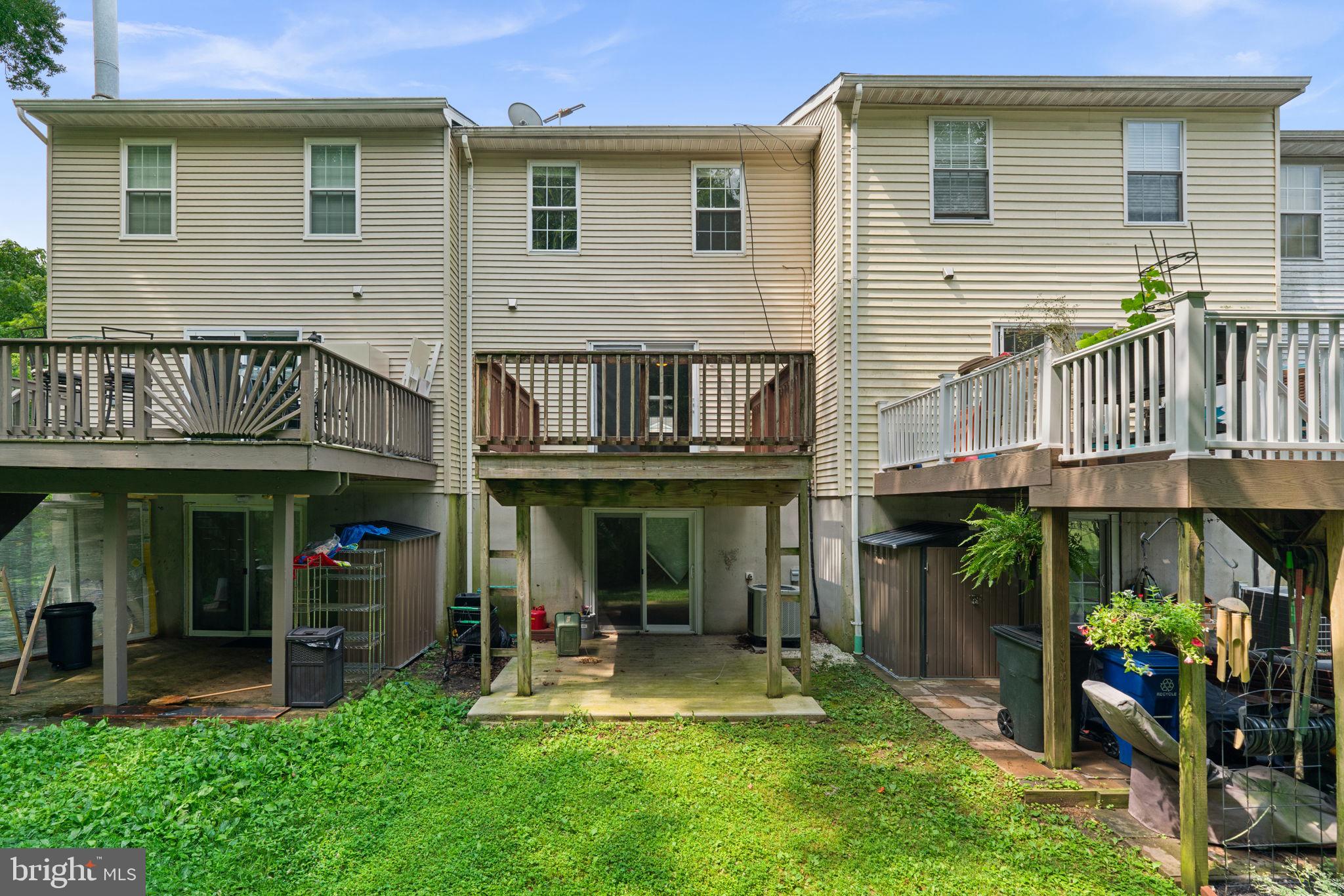THE MEADOWS - Residential