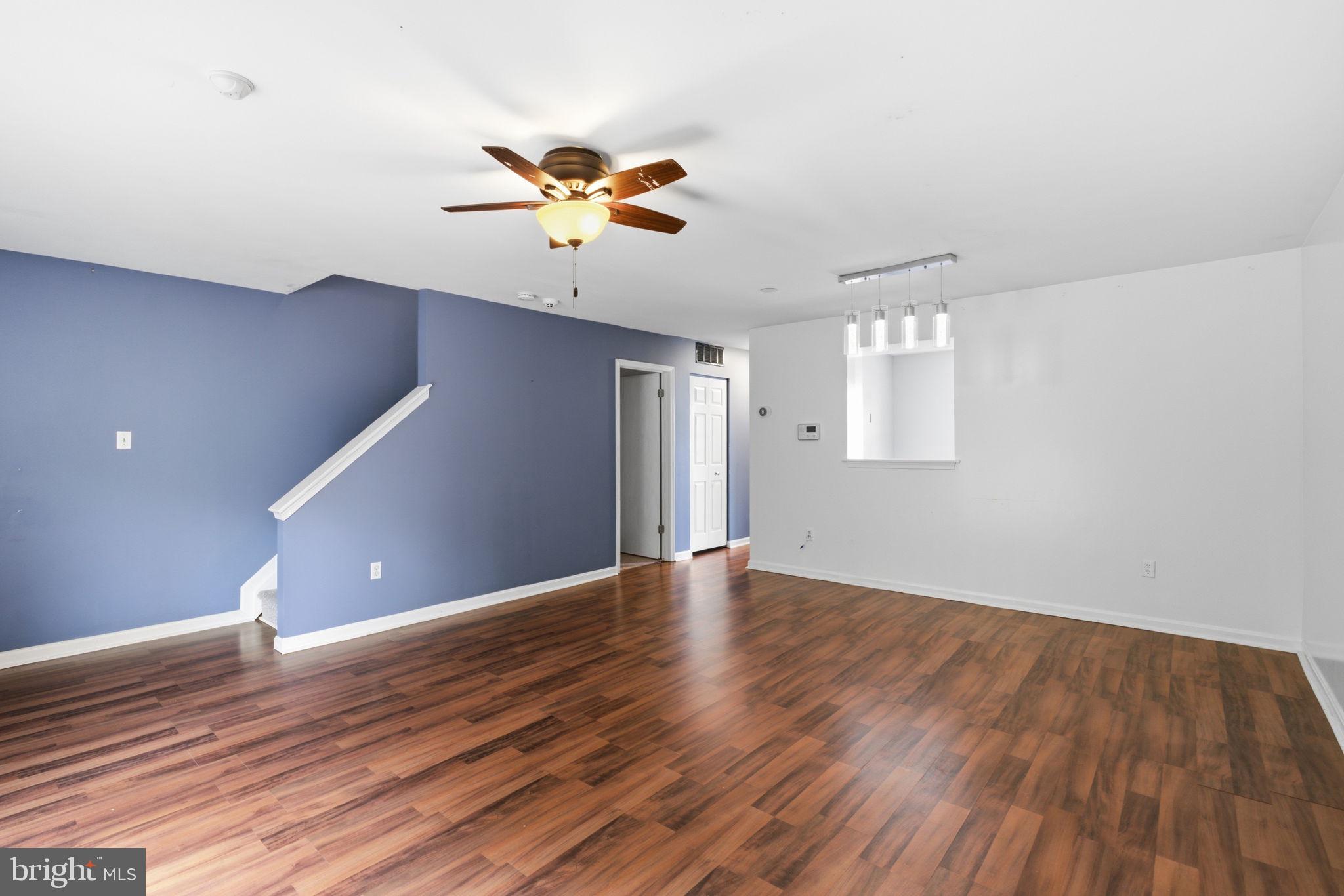THE MEADOWS - Residential