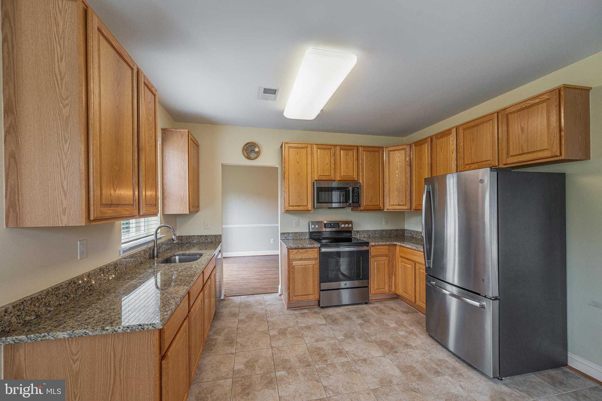 FIELDSTONE AT RIVER HILL - Residential