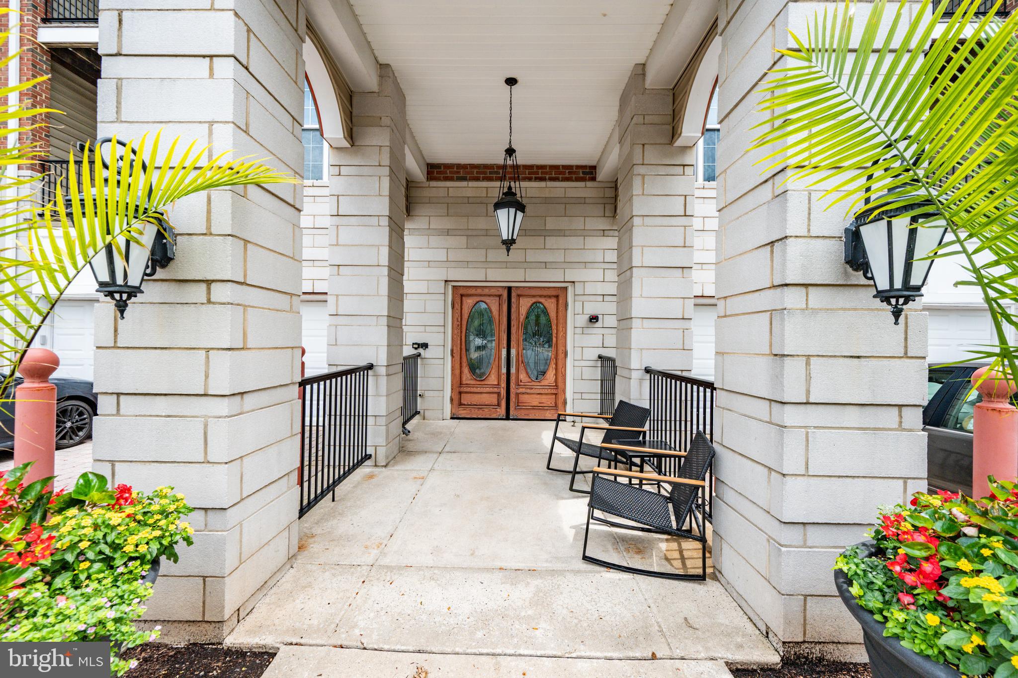 FIELDSTONE AT RIVER HILL - Residential