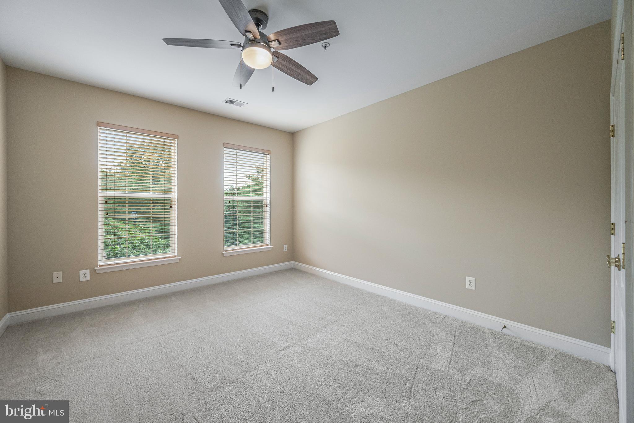 FIELDSTONE AT RIVER HILL - Residential