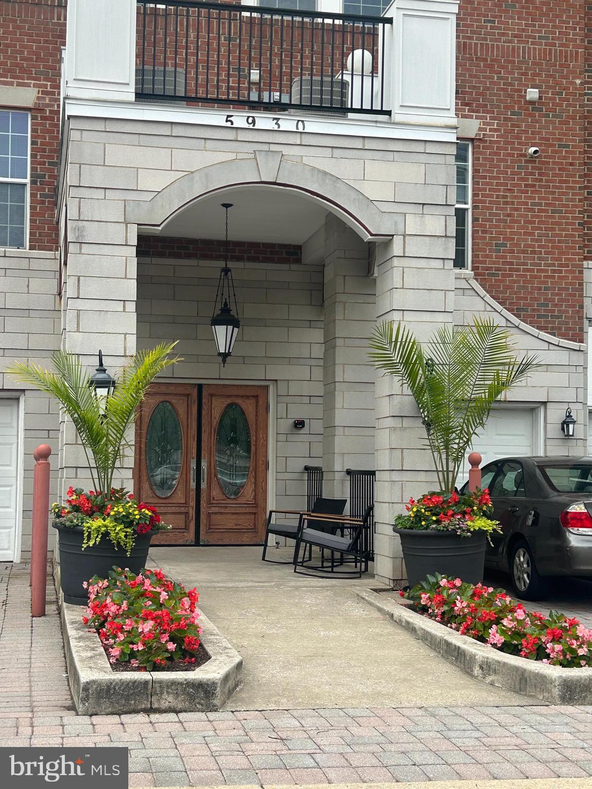 FIELDSTONE AT RIVER HILL - Residential