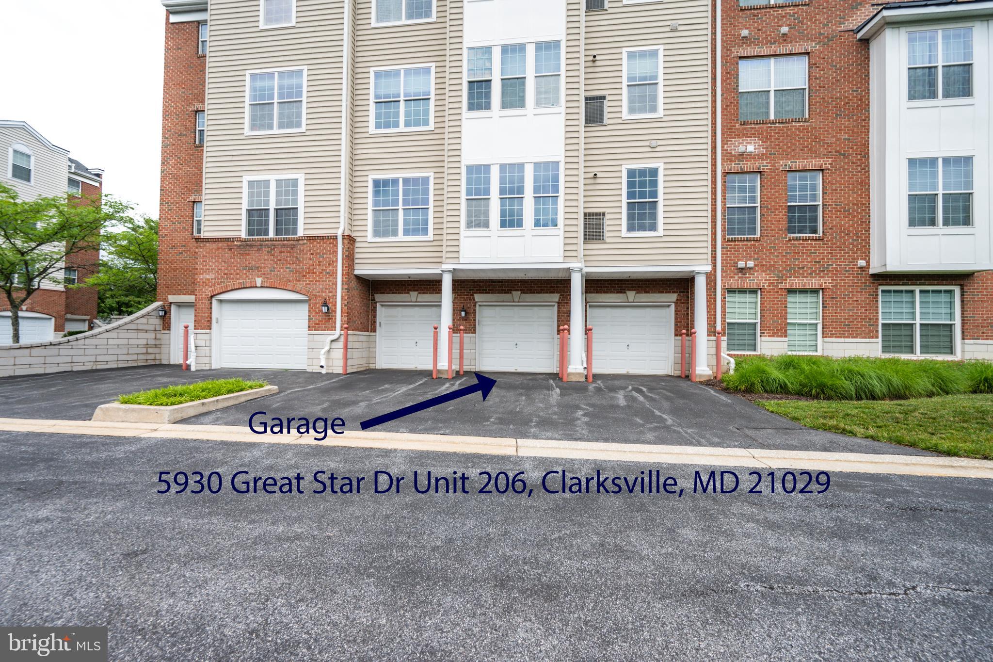FIELDSTONE AT RIVER HILL - Residential