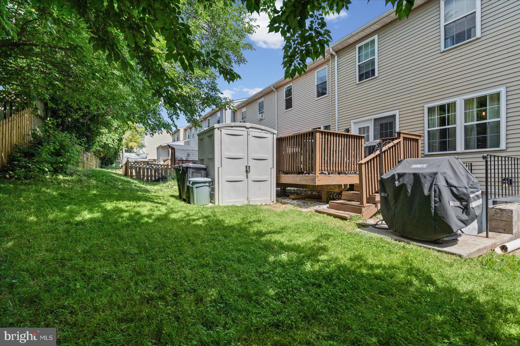 OAKHURST - Residential