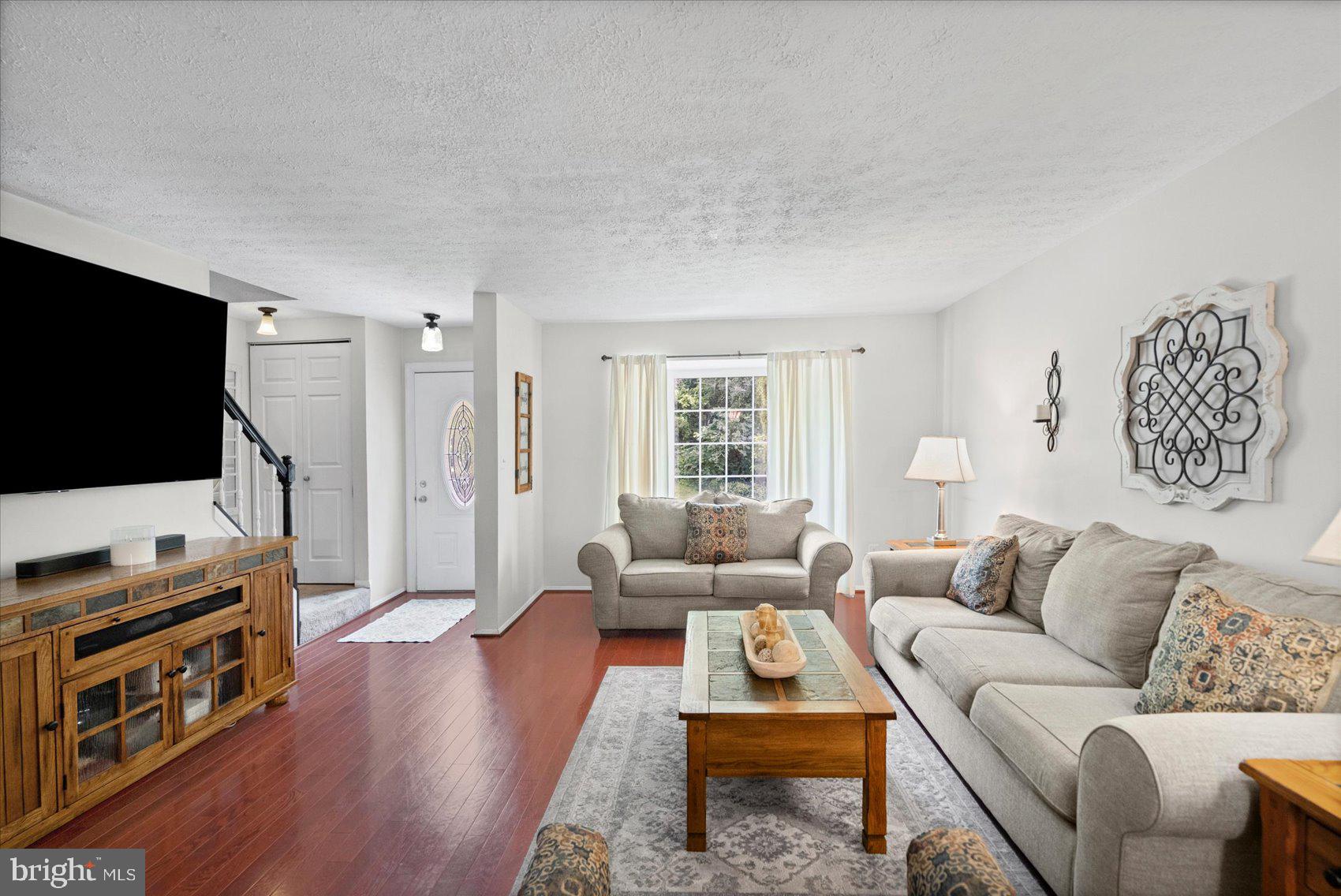 OAKHURST - Residential