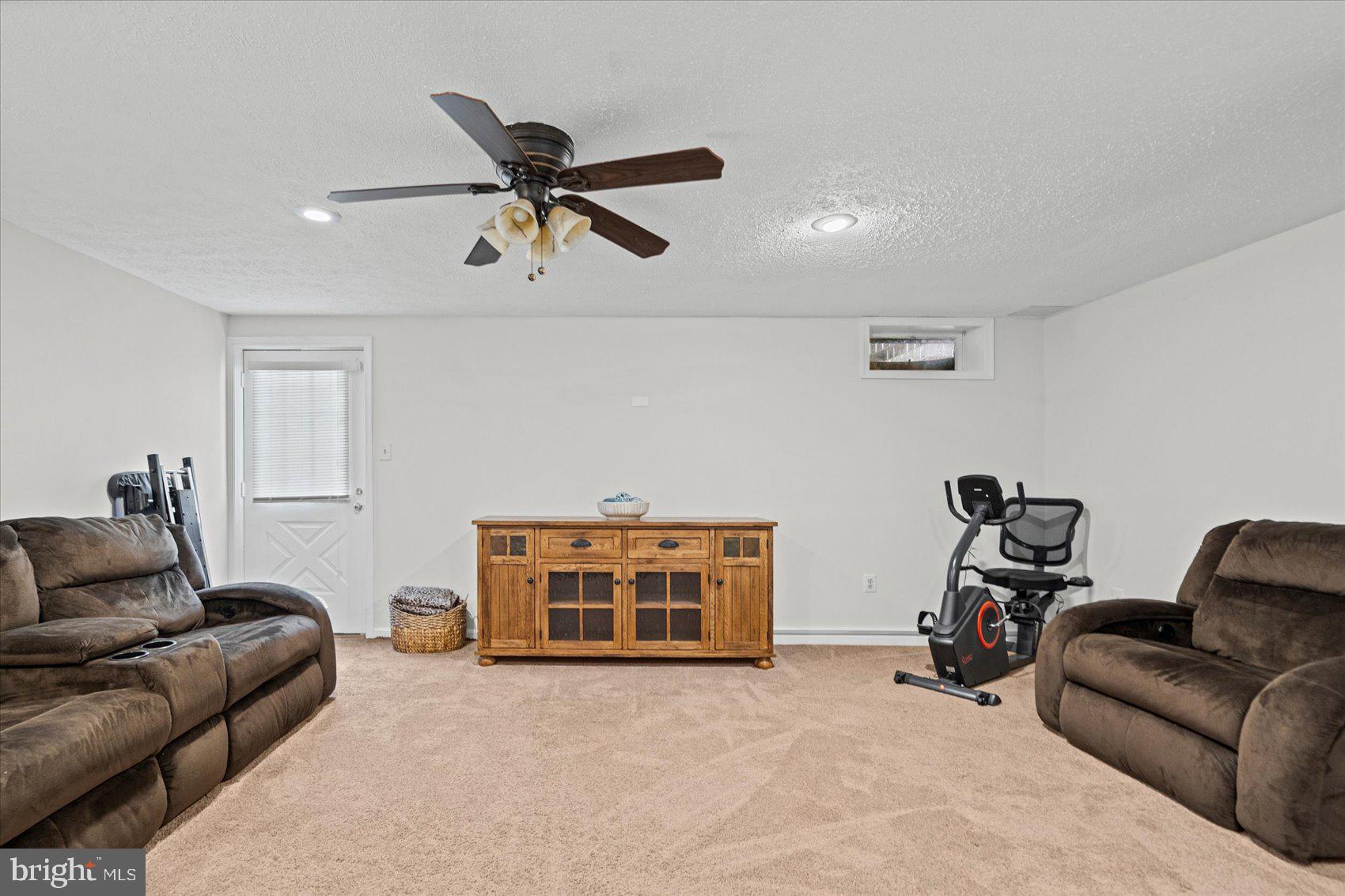 OAKHURST - Residential