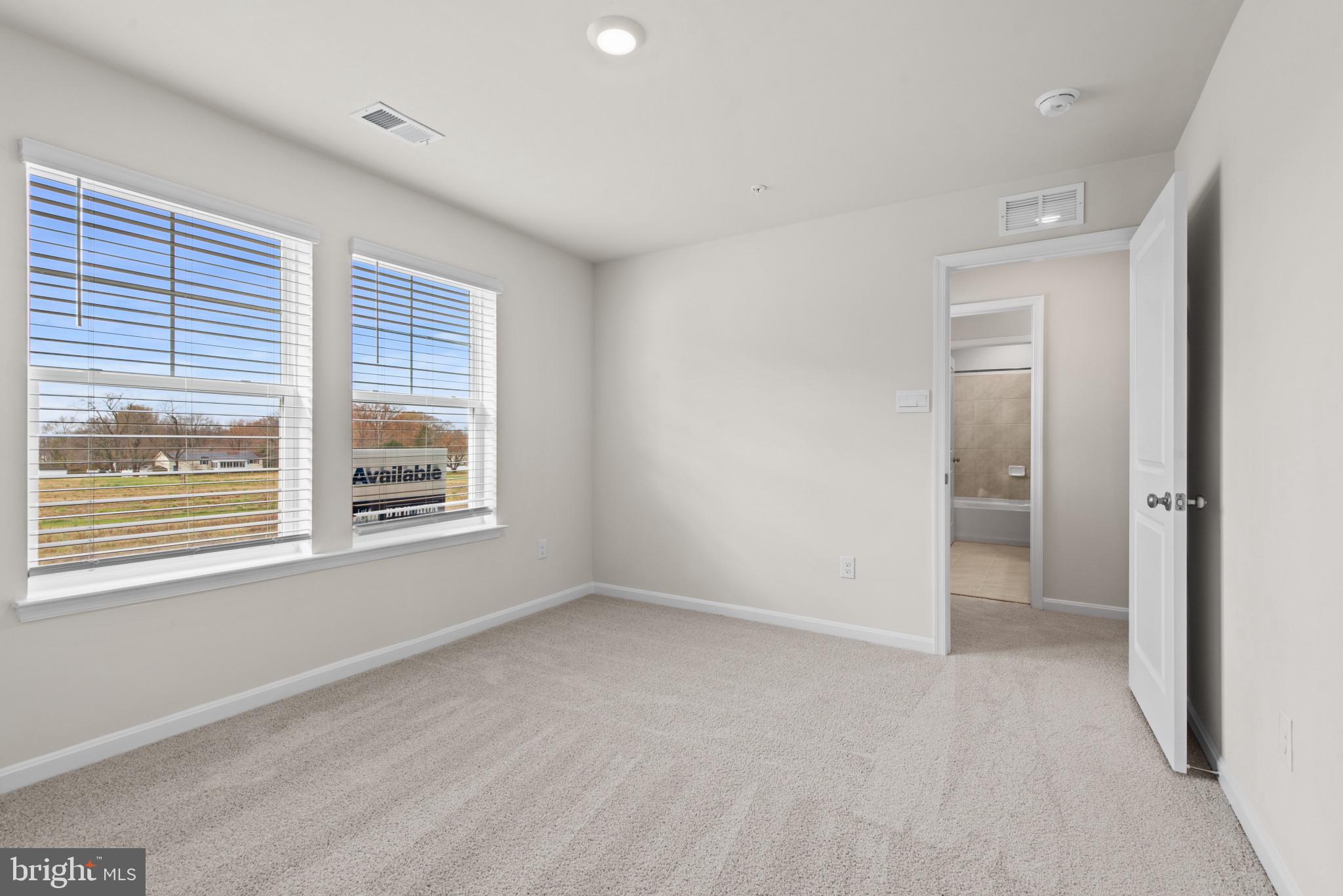 SUMMERVALE - Residential