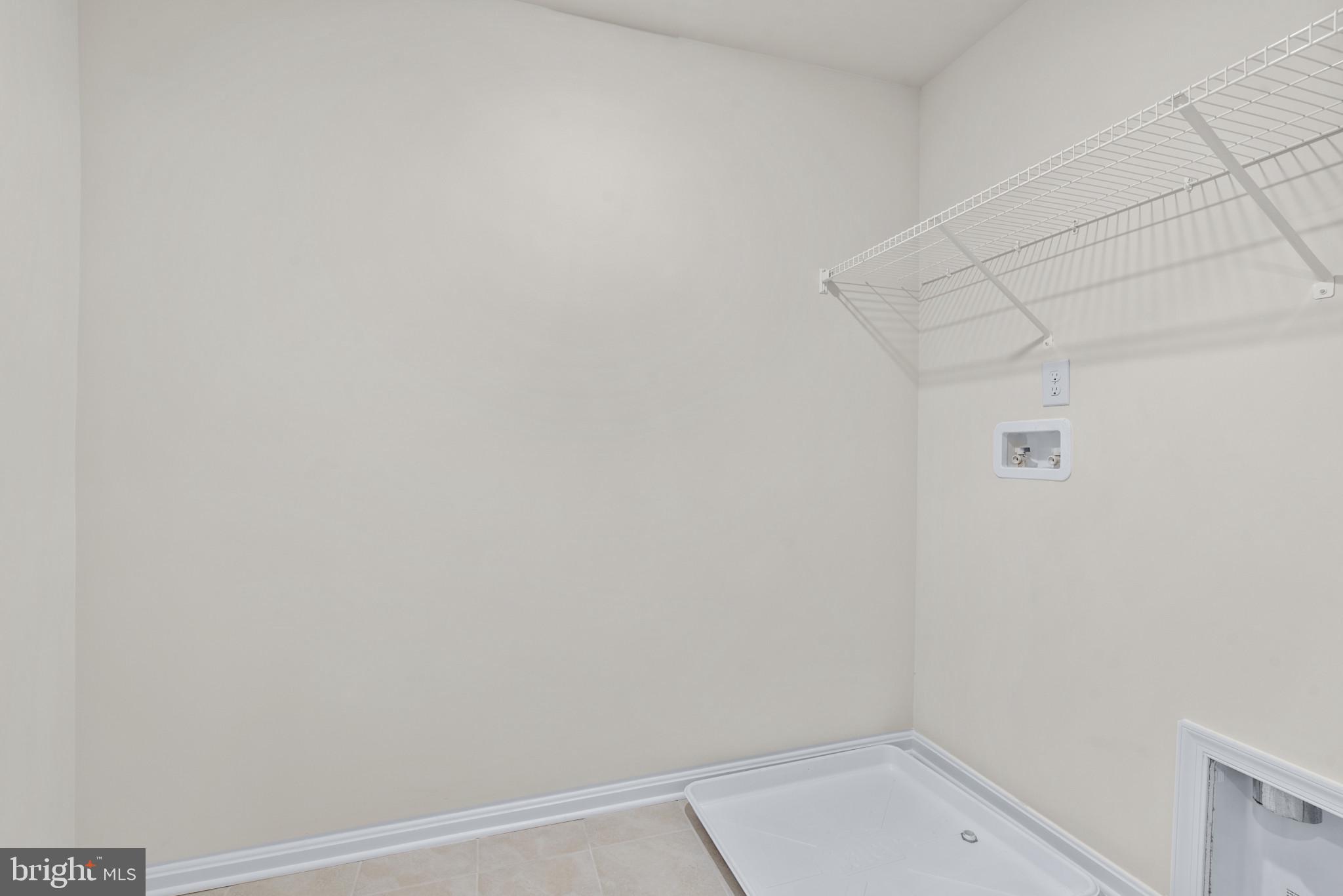 SUMMERVALE - Residential