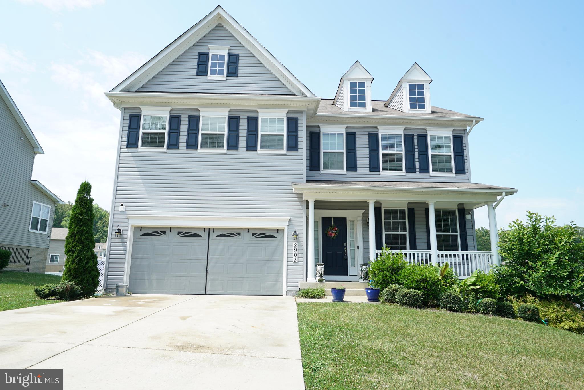 WINDSOR MANOR - Residential