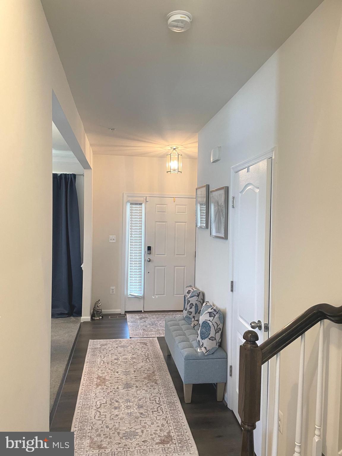 WINDSOR MANOR - Residential