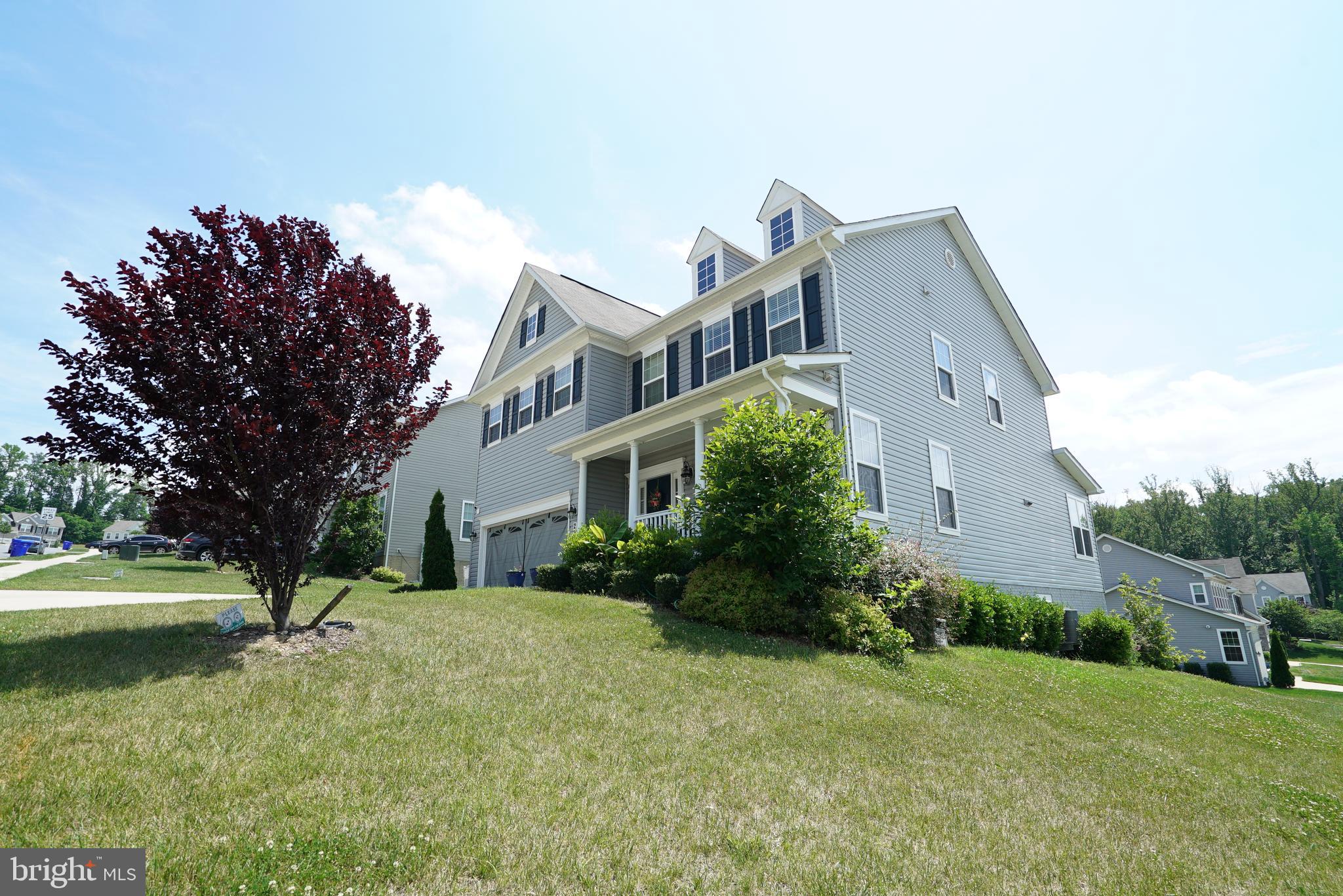 WINDSOR MANOR - Residential