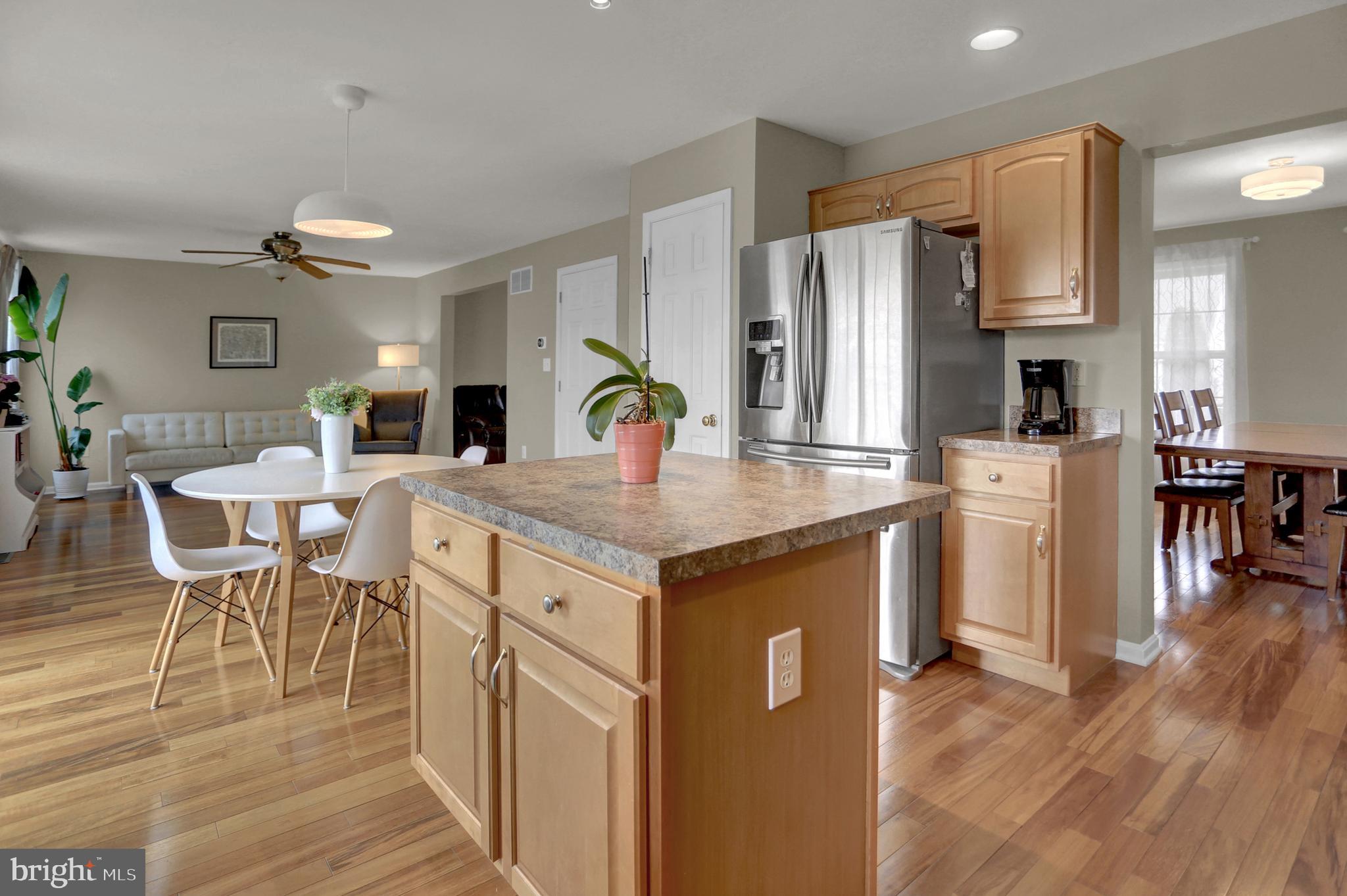 WELLINGTON GREENS - Residential