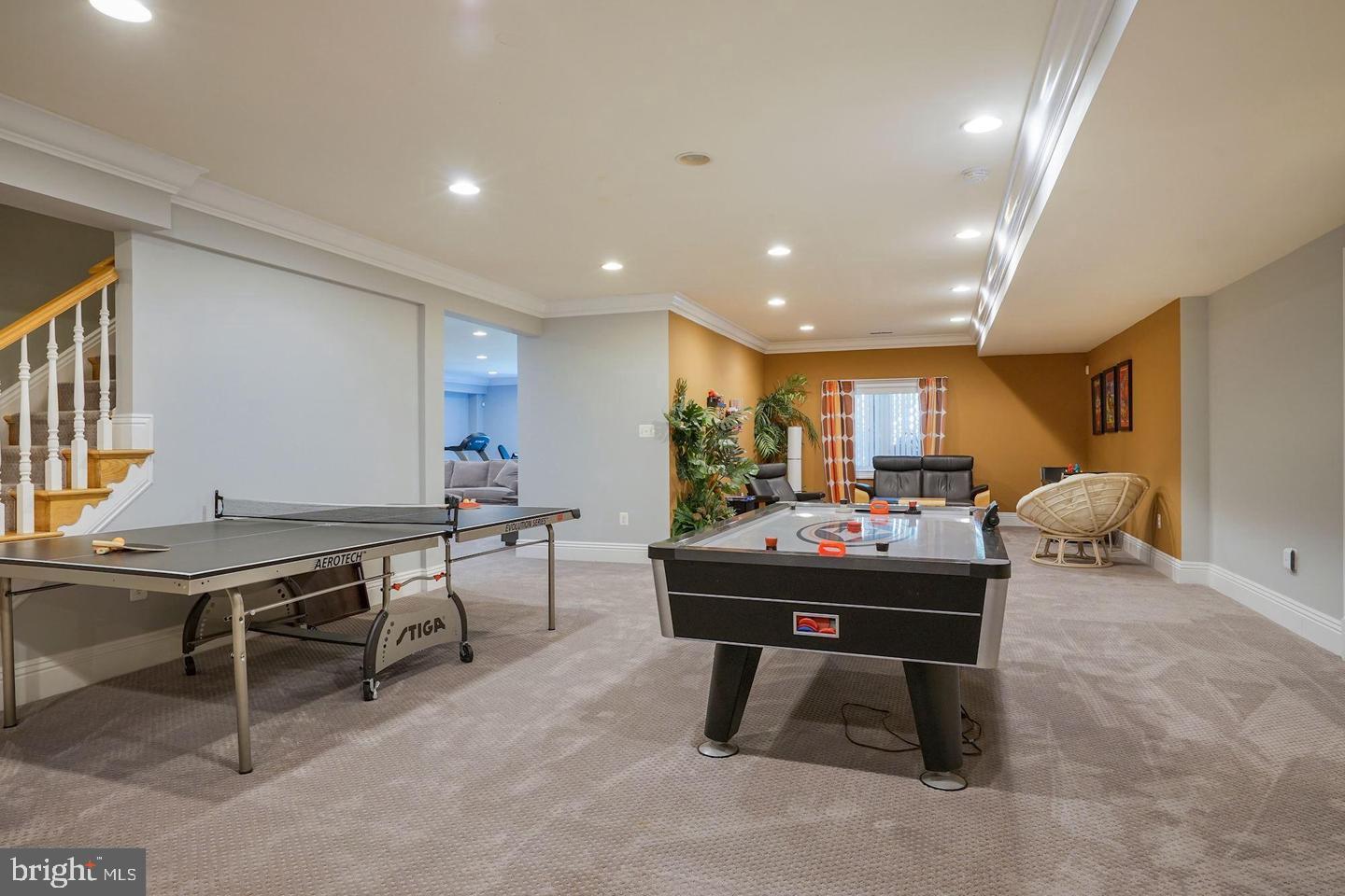 LANGLEY FOREST - Residential
