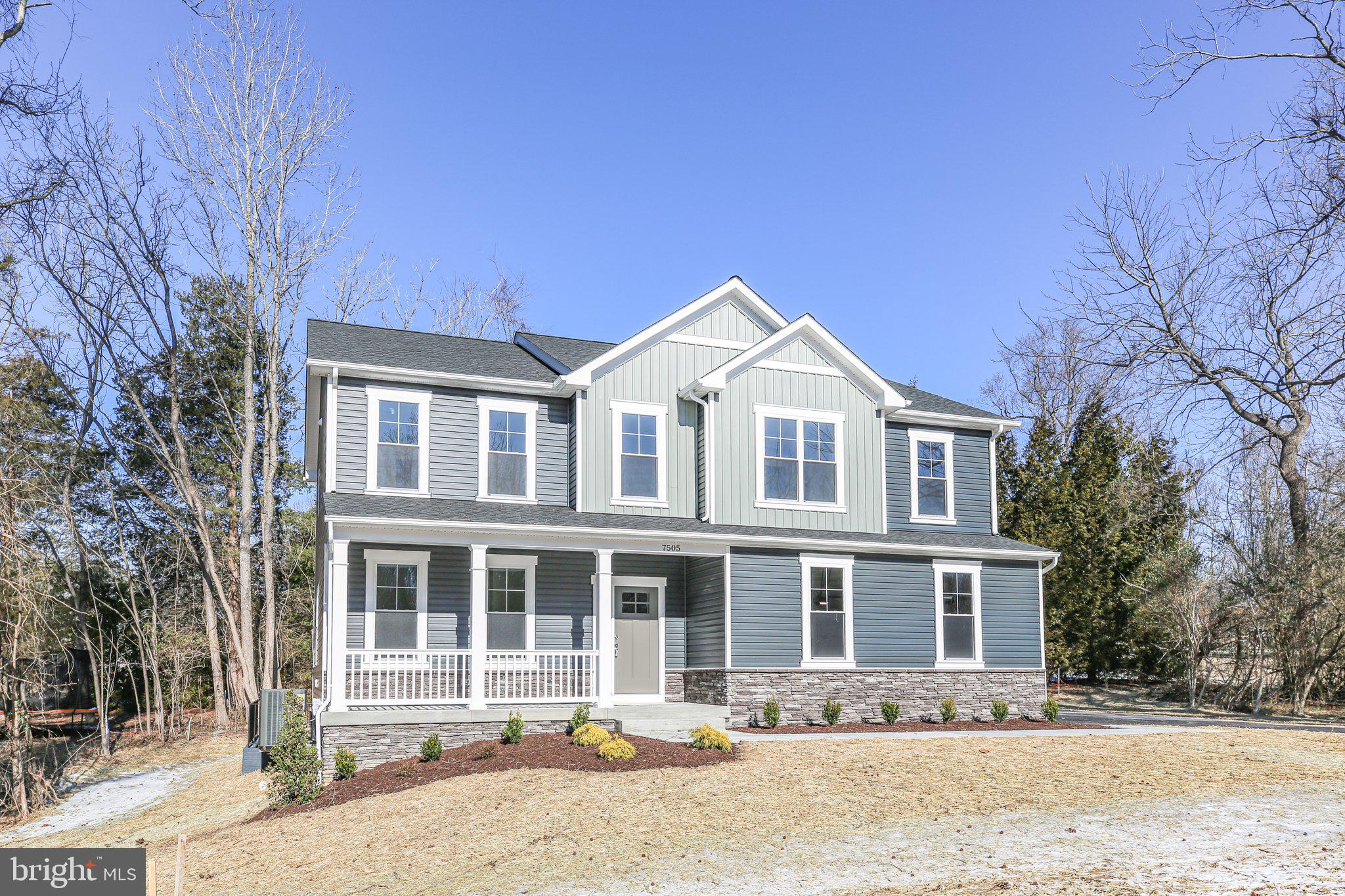 PRESIDENTIAL LAKES - Residential