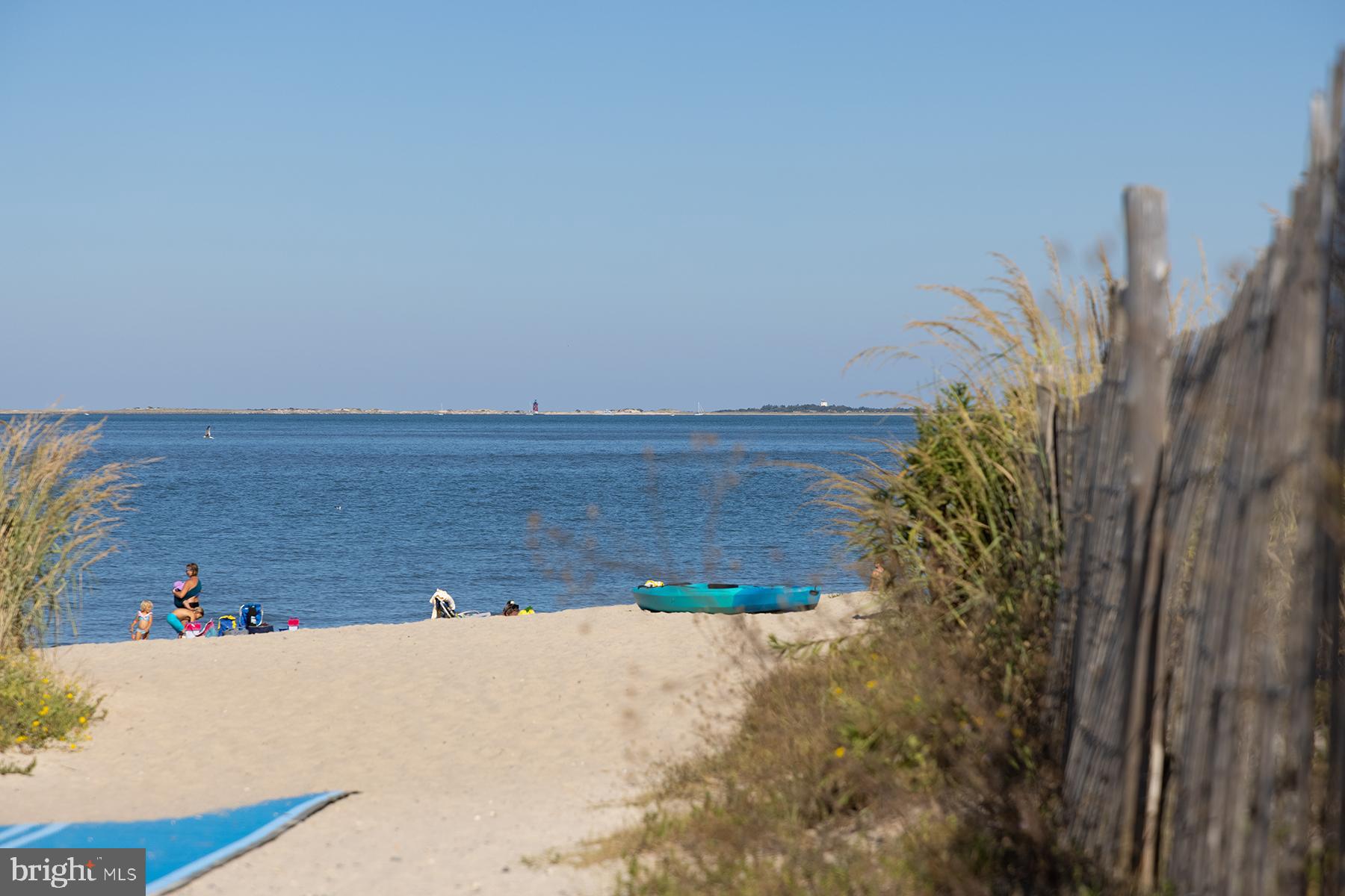 FISHERS COVE - Residential