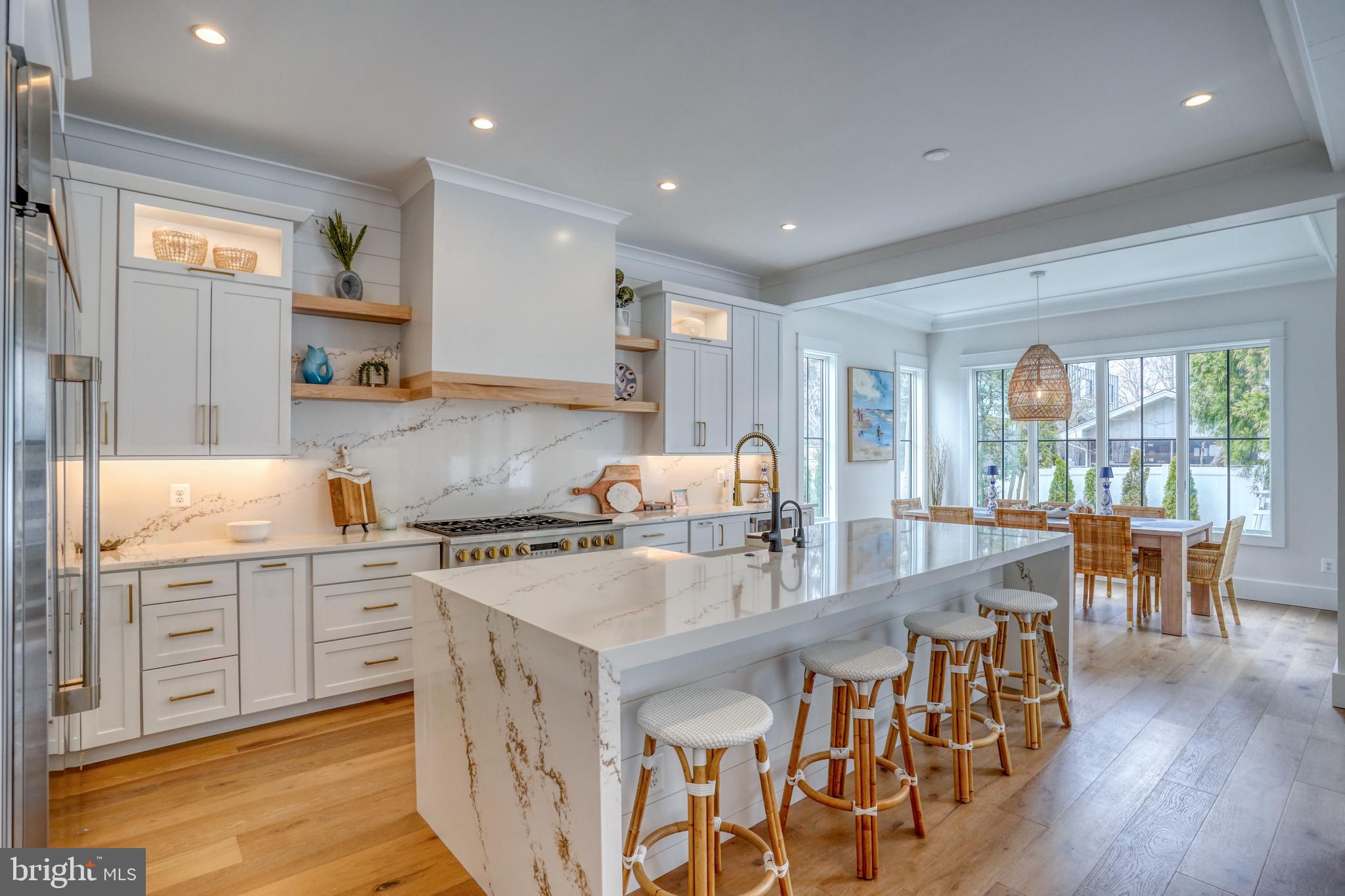 FISHERS COVE - Residential