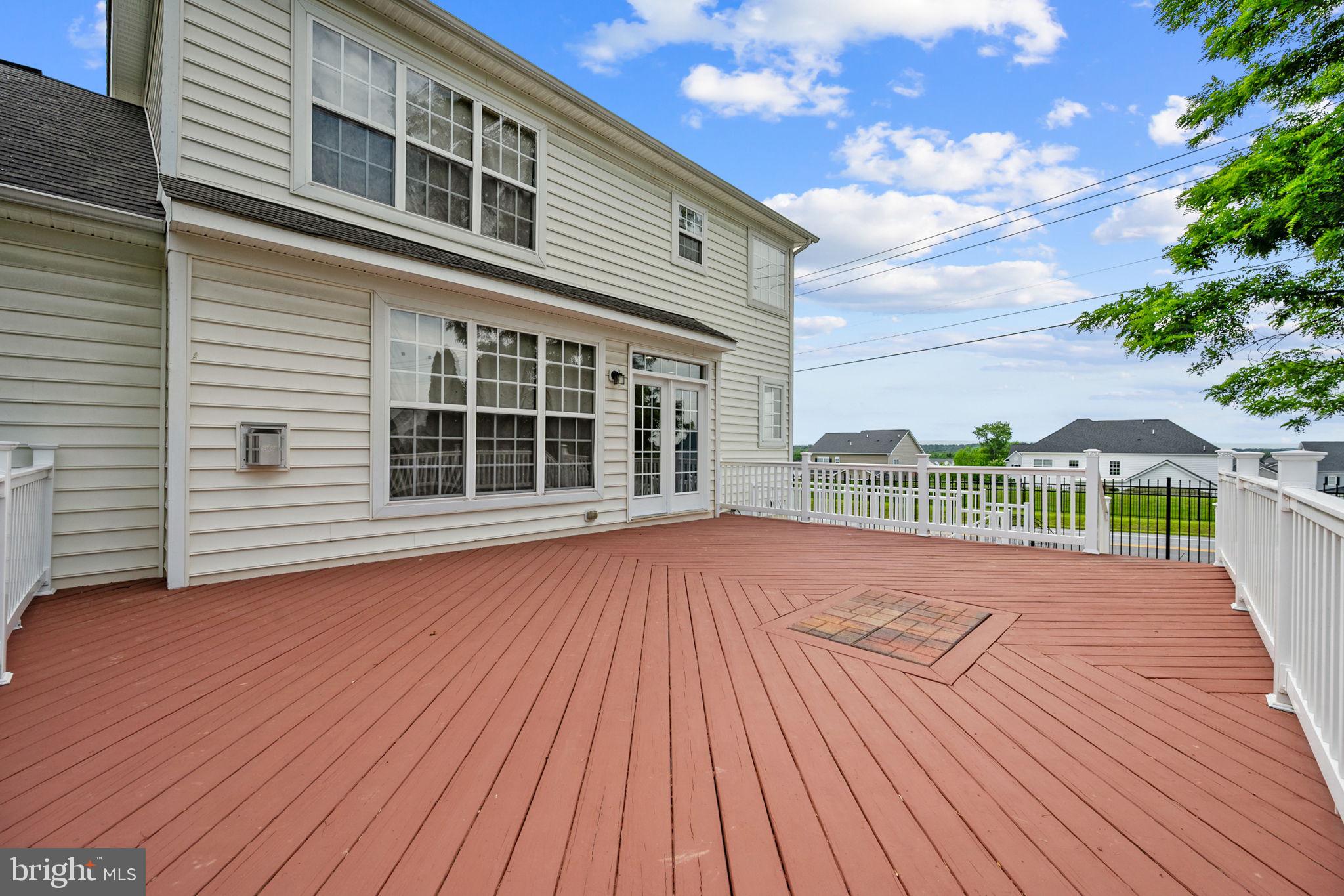 BRINKLEY MANOR - Residential