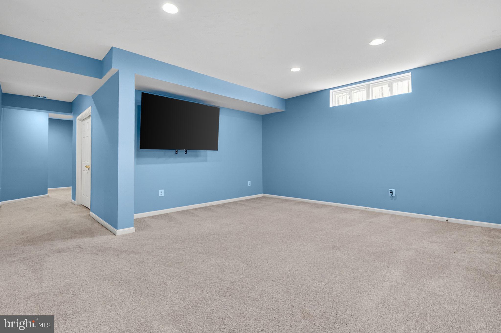 BRINKLEY MANOR - Residential