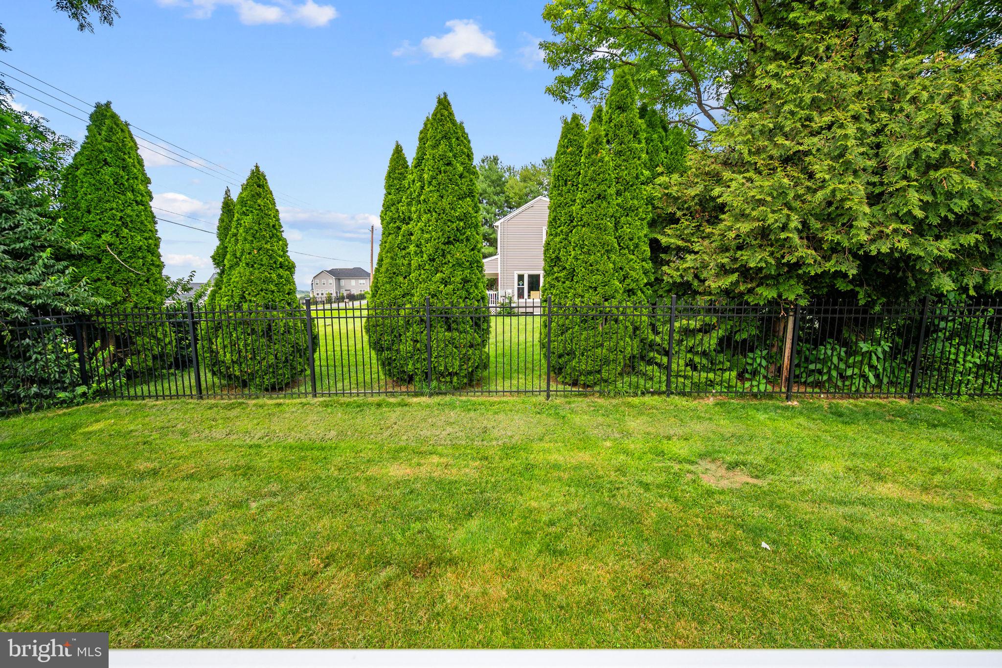 BRINKLEY MANOR - Residential