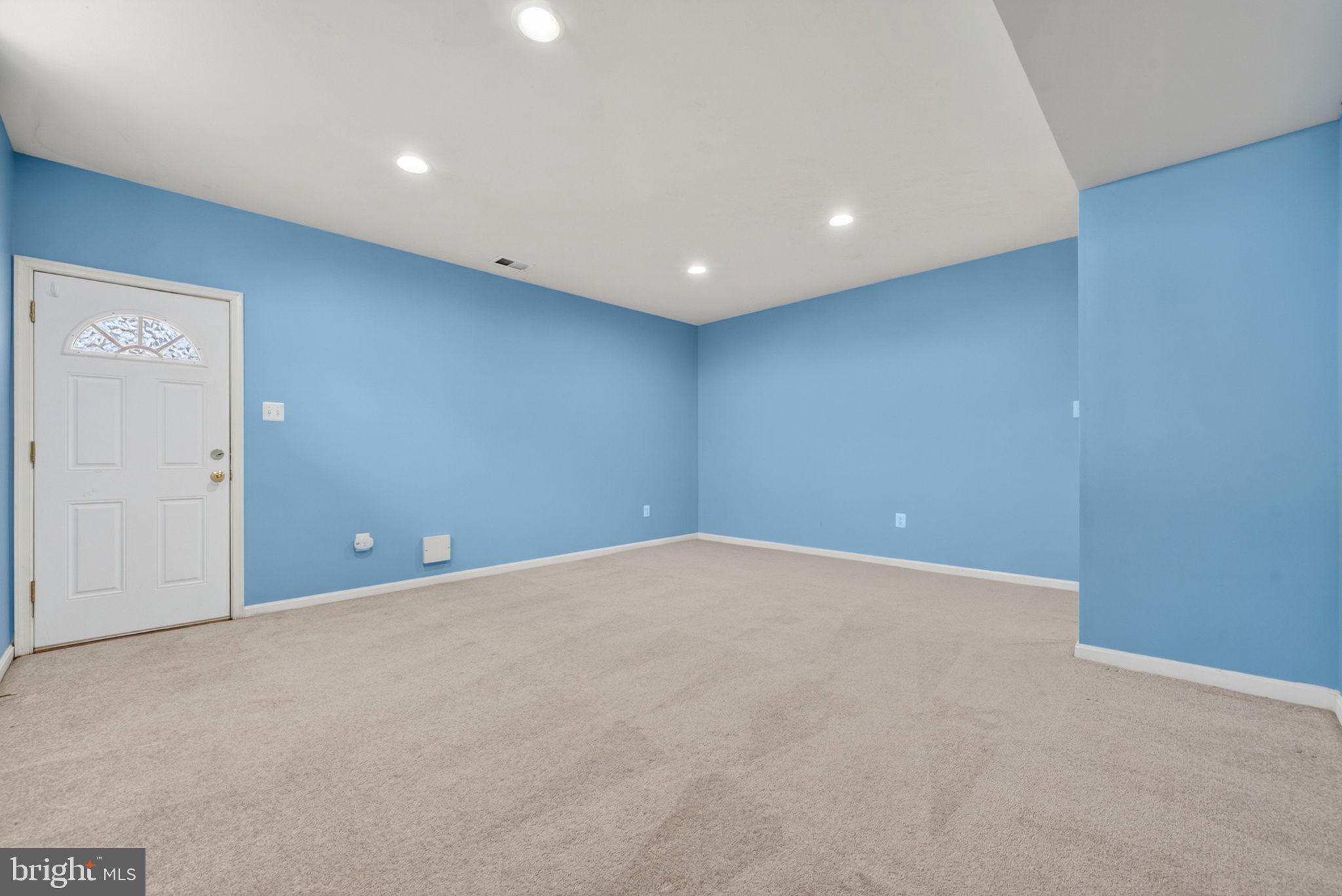 BRINKLEY MANOR - Residential