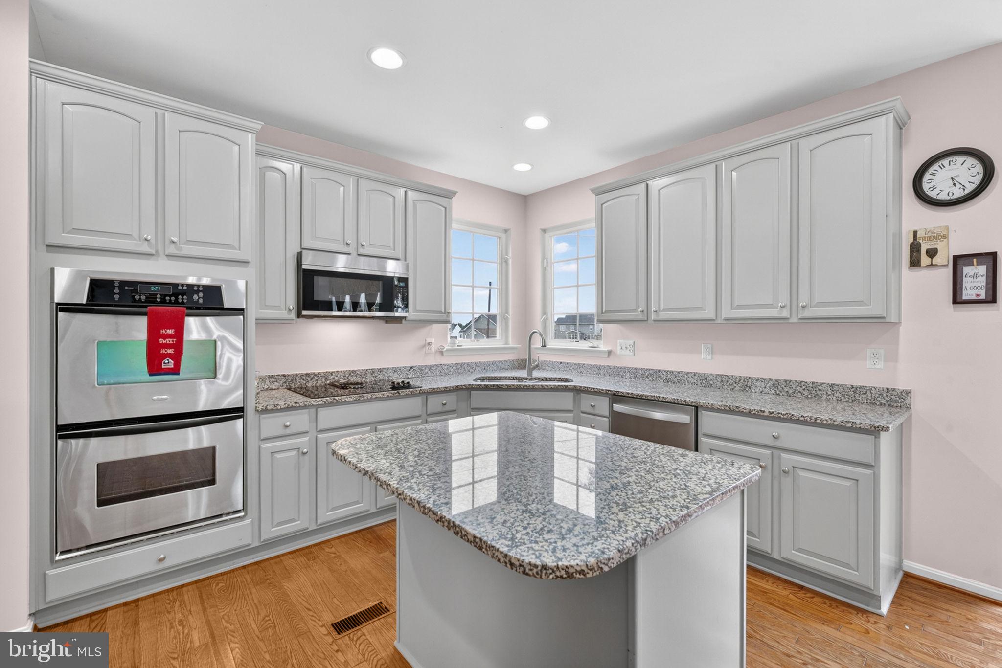 BRINKLEY MANOR - Residential
