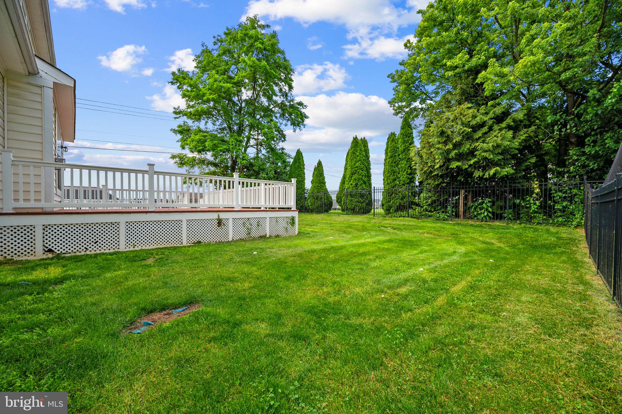 BRINKLEY MANOR - Residential