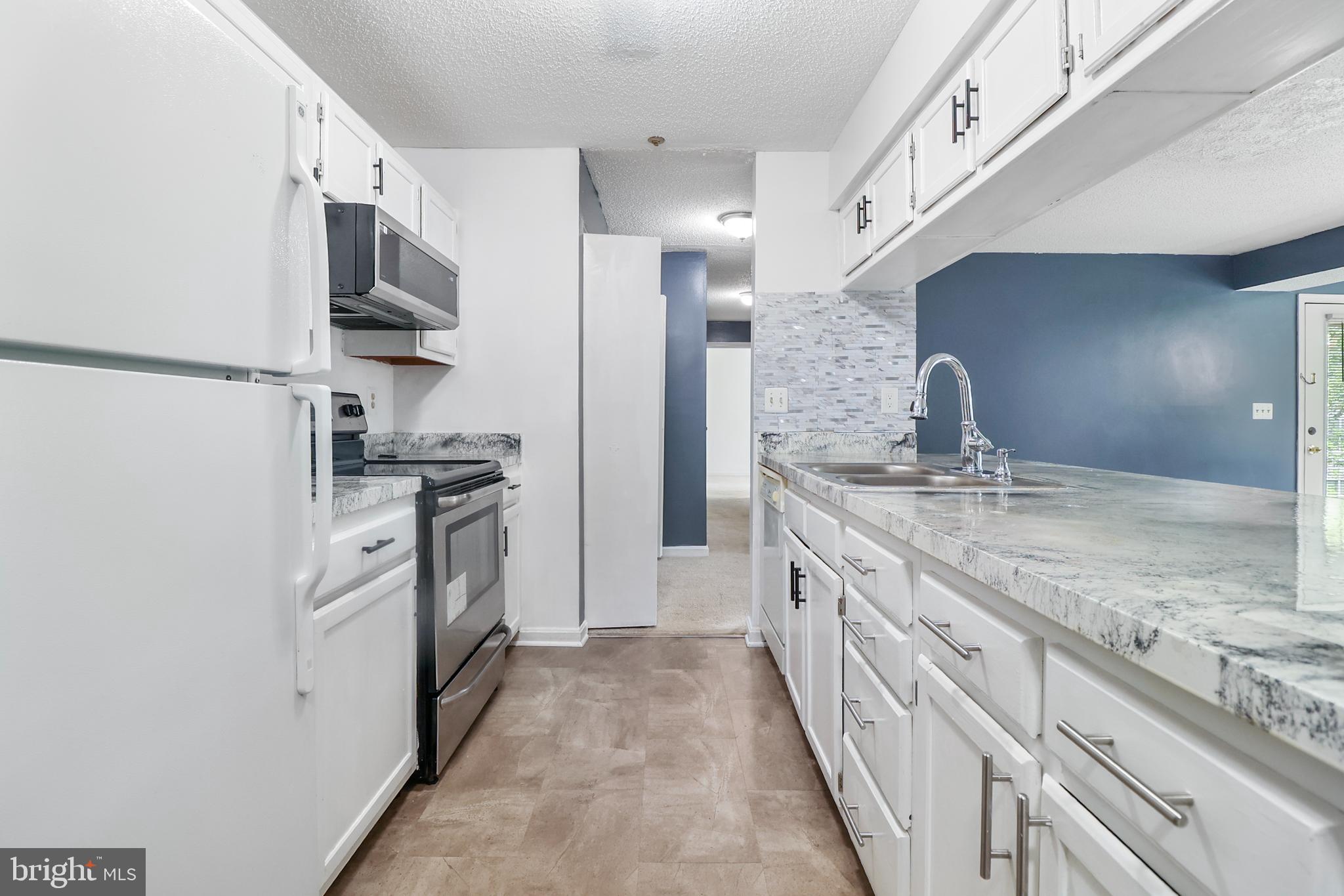 WINTERGATE AT LONGMEAD CROSSING - Residential