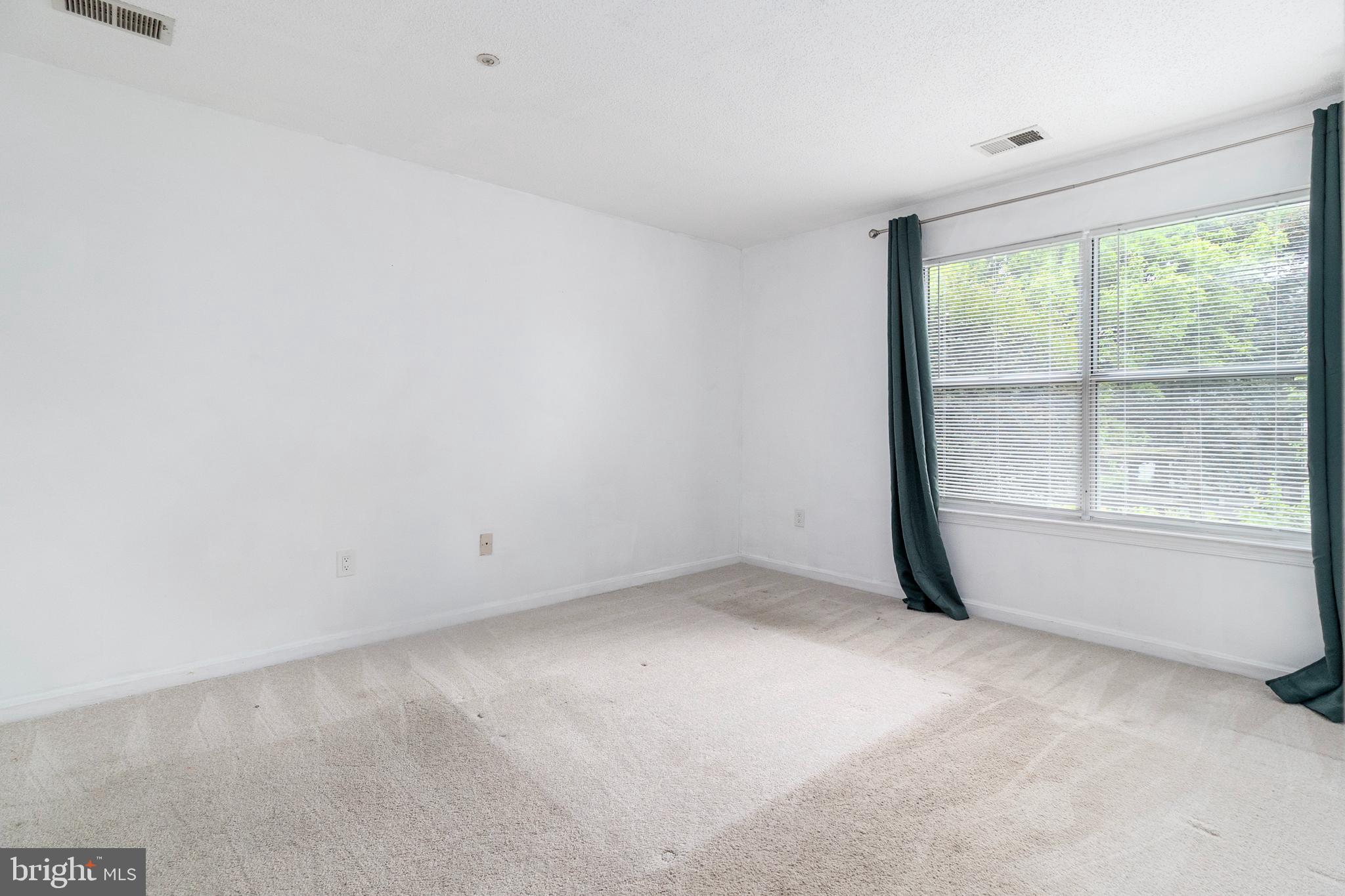 WINTERGATE AT LONGMEAD CROSSING - Residential