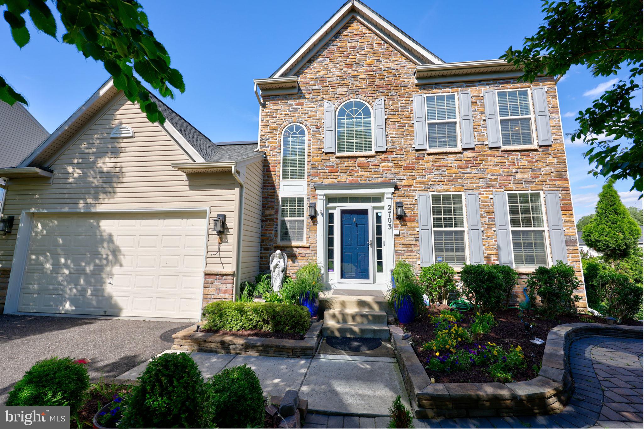 WOODMORE TOWNE CENTRE - Residential