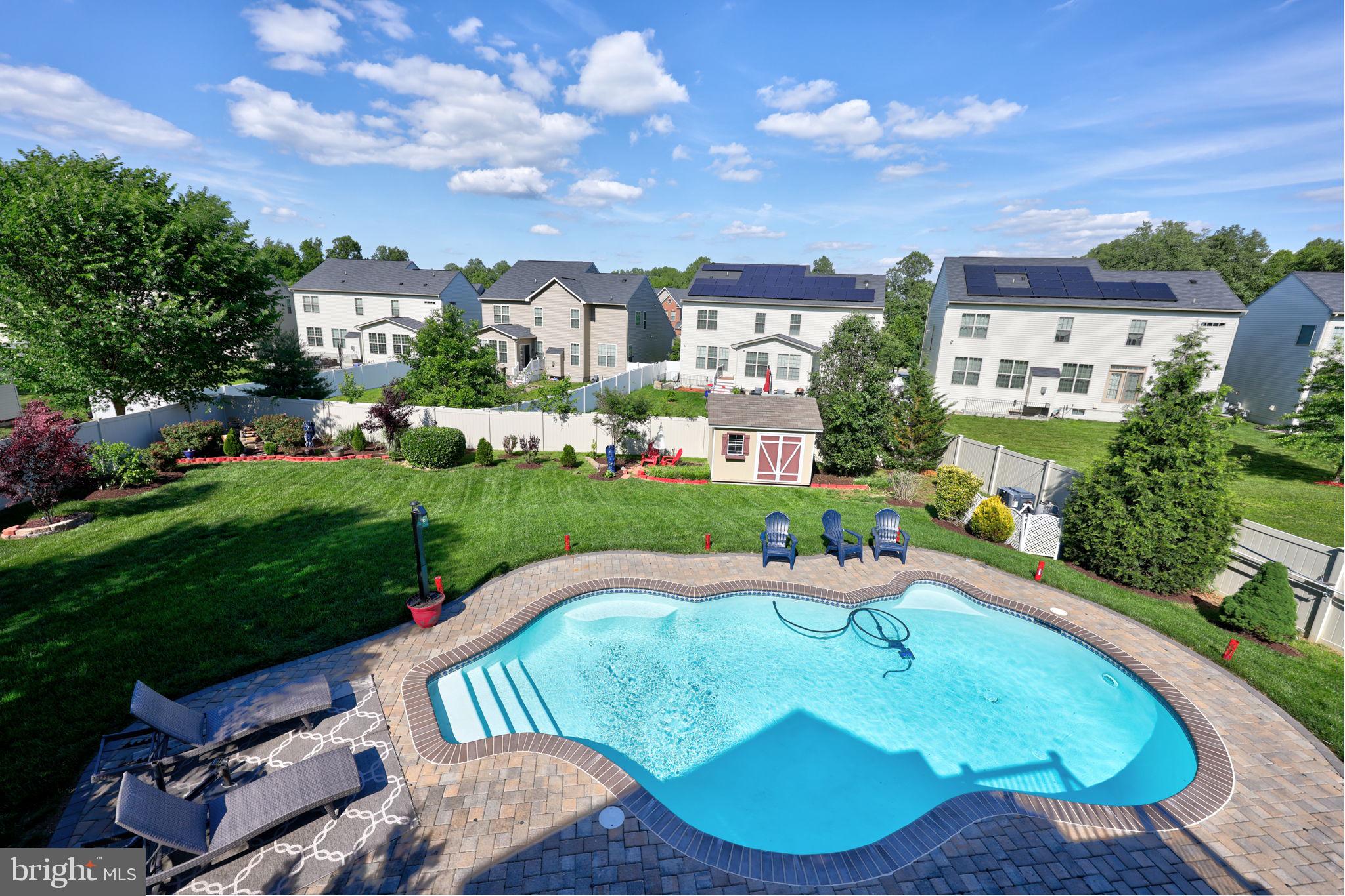 WOODMORE TOWNE CENTRE - Residential