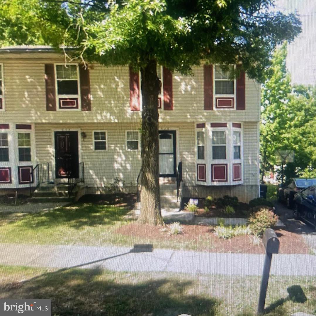 CAPITOL HEIGHTS - Residential
