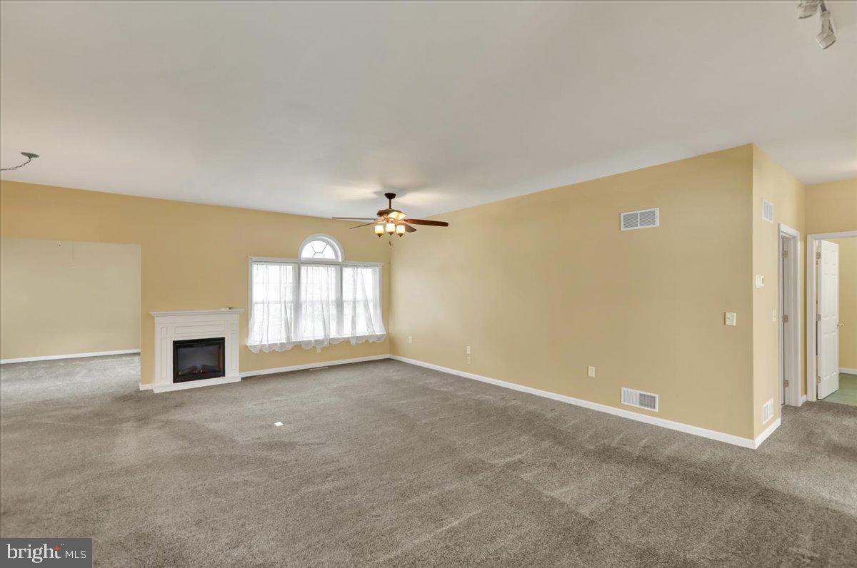 OLDE STONE WAY - Residential