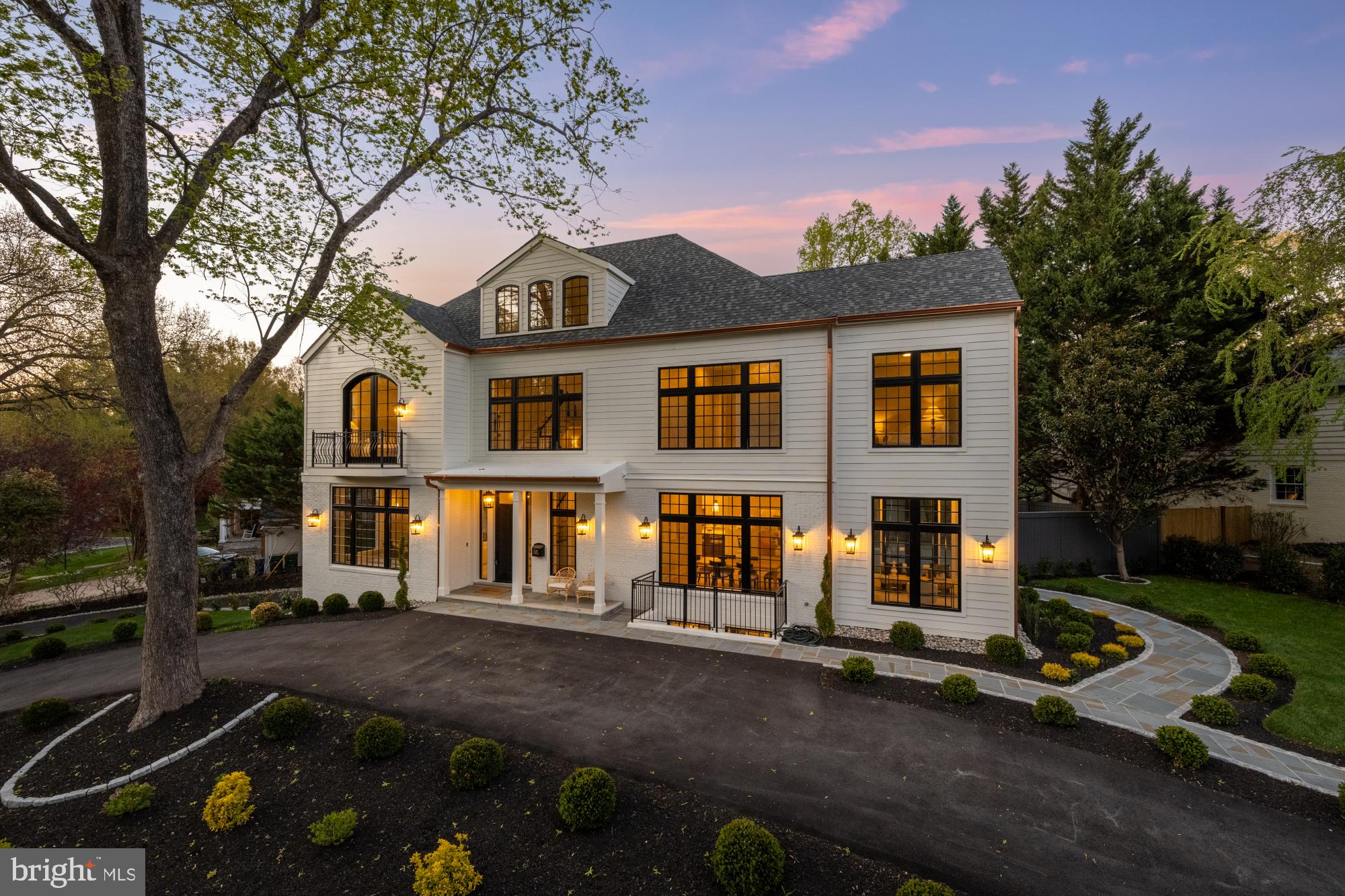 SPRING VALLEY - Residential