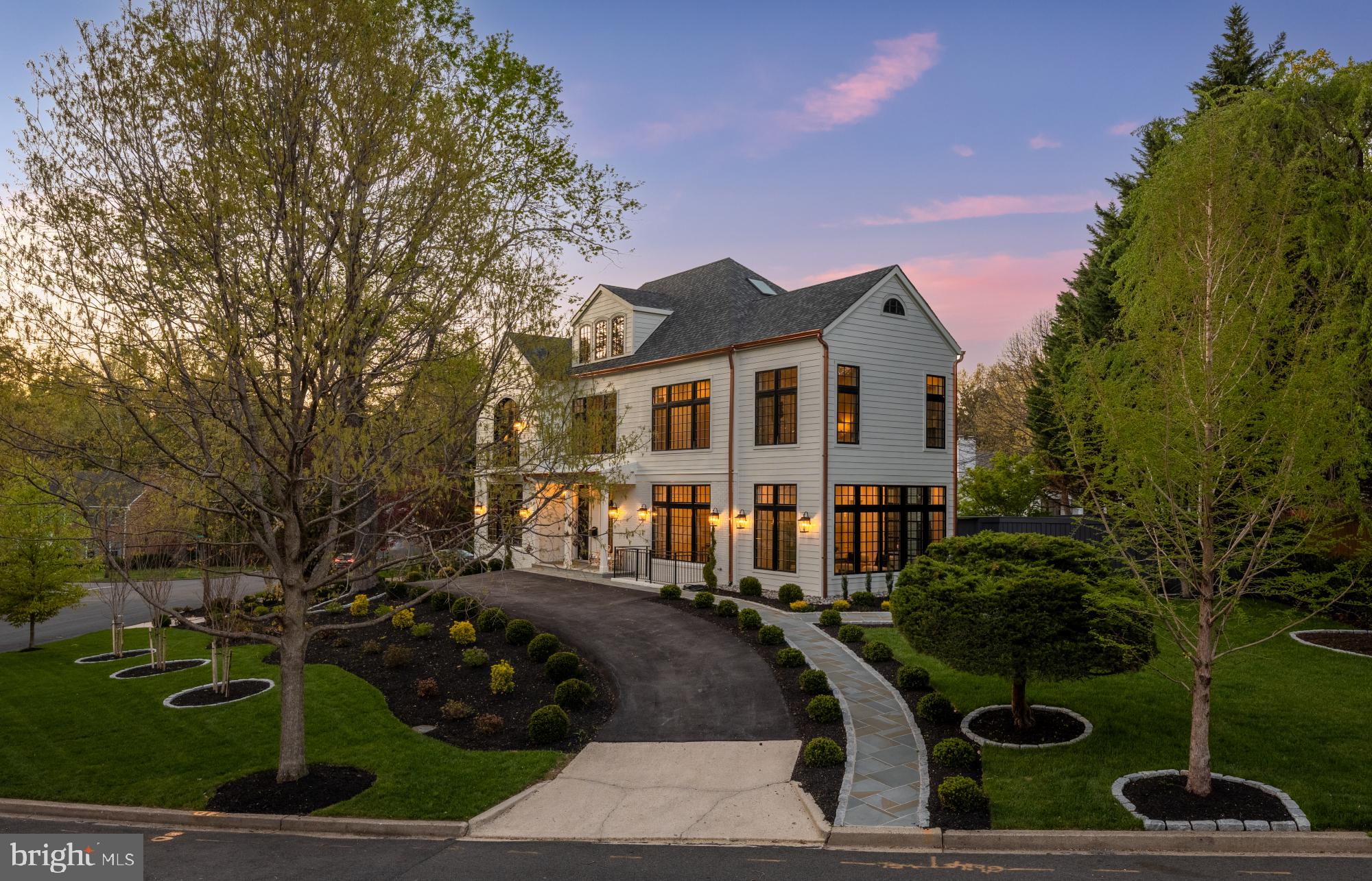 SPRING VALLEY - Residential