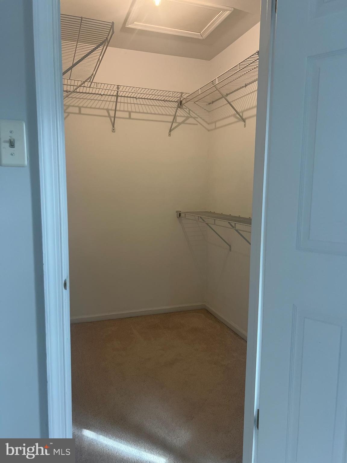 EAGLES RIDGE - Residential Lease