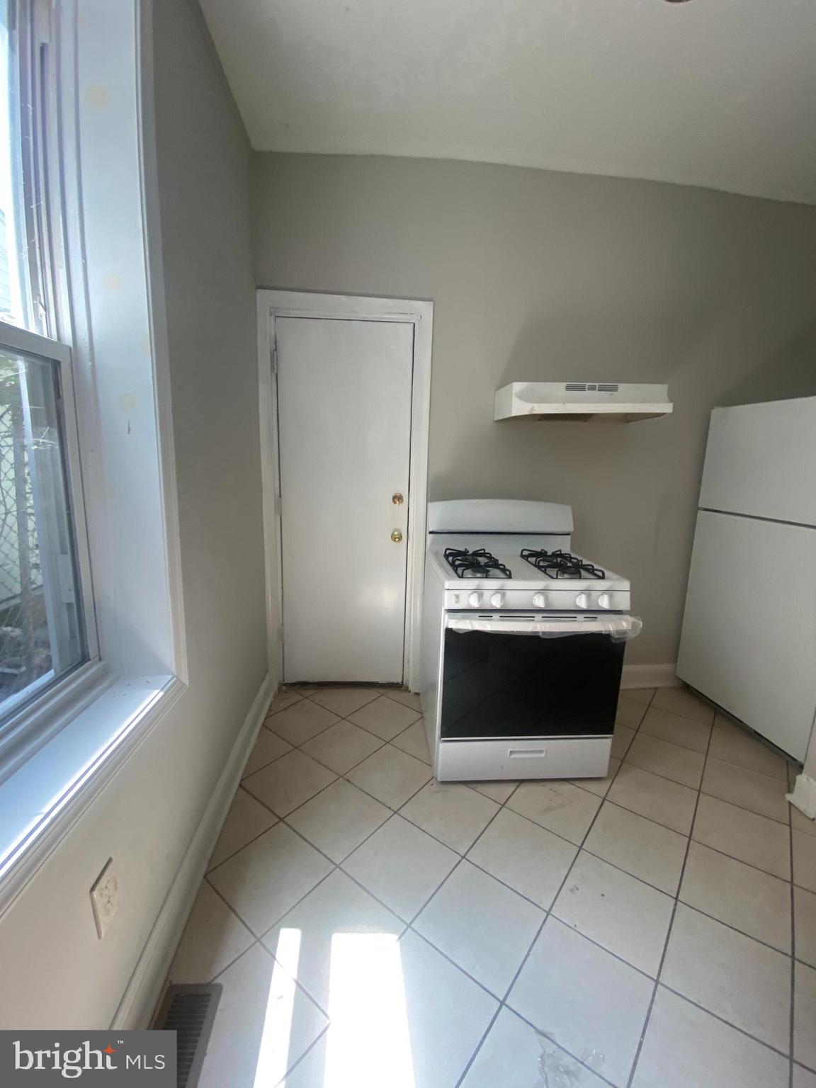 GERMANTOWN - Residential