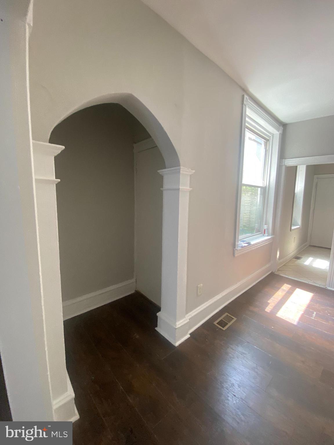 GERMANTOWN - Residential