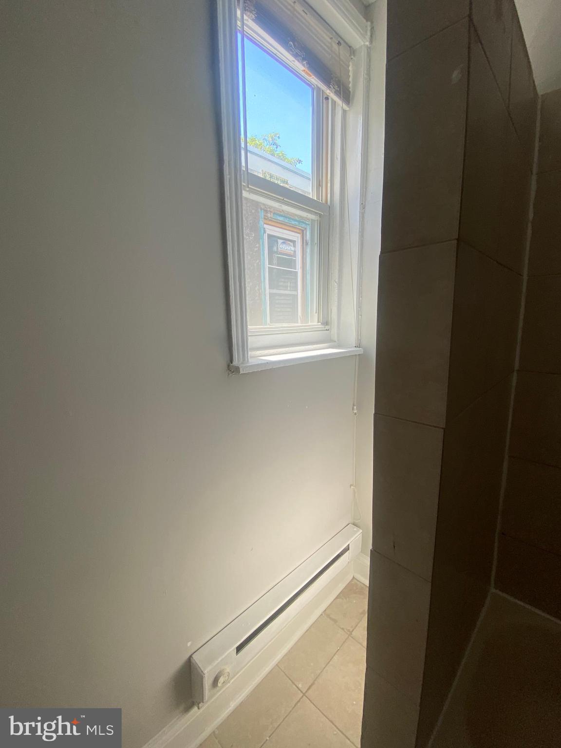 GERMANTOWN - Residential