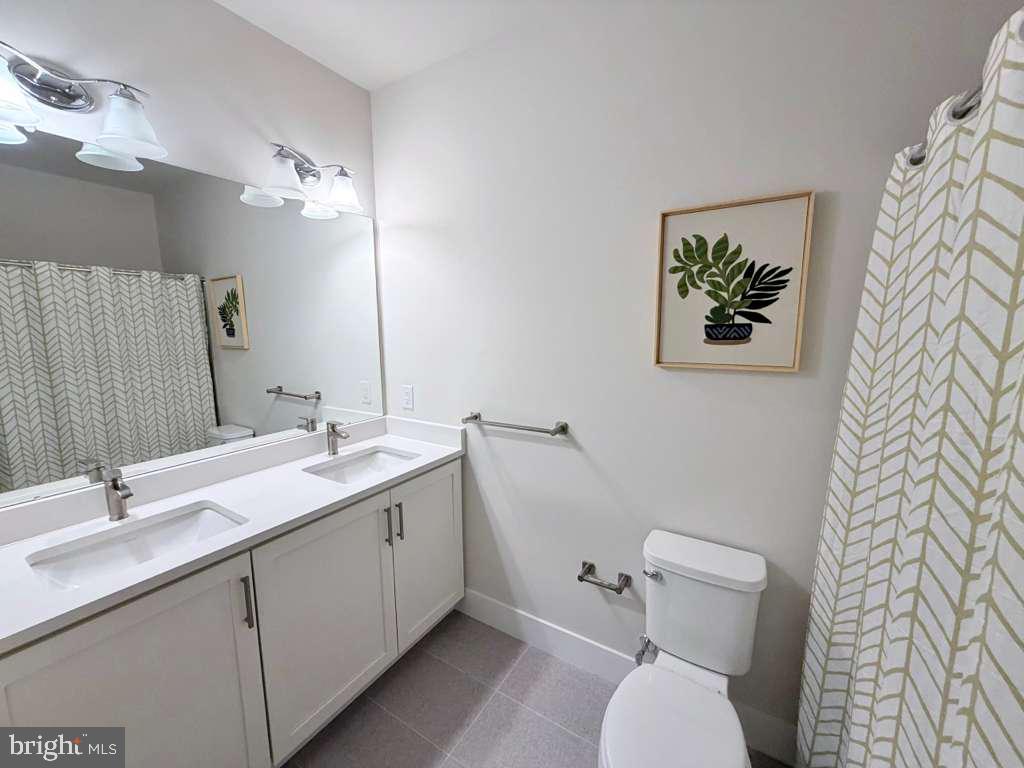 NORTHBANK - Residential