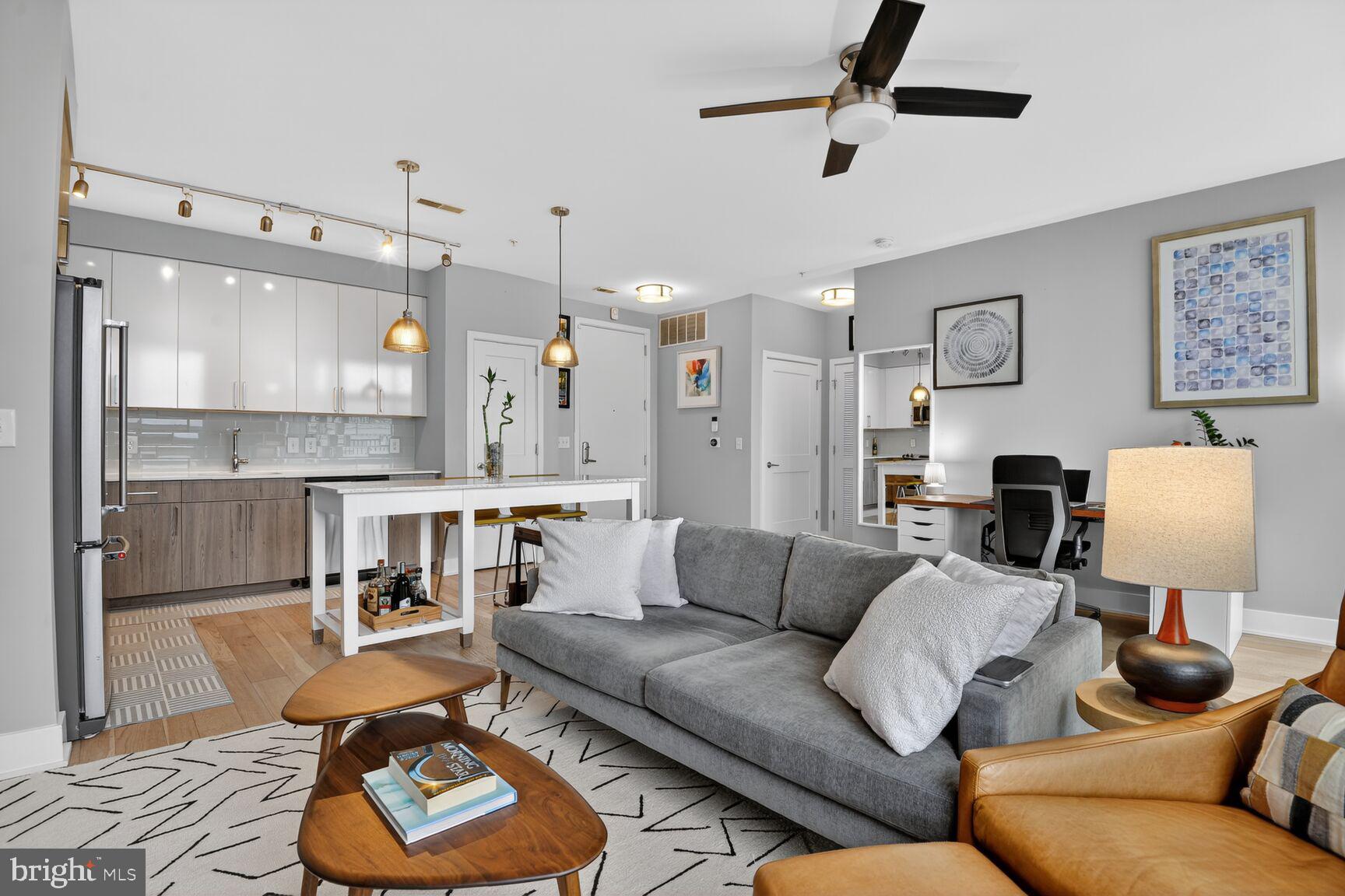 NATIONAL HARBOR - Residential