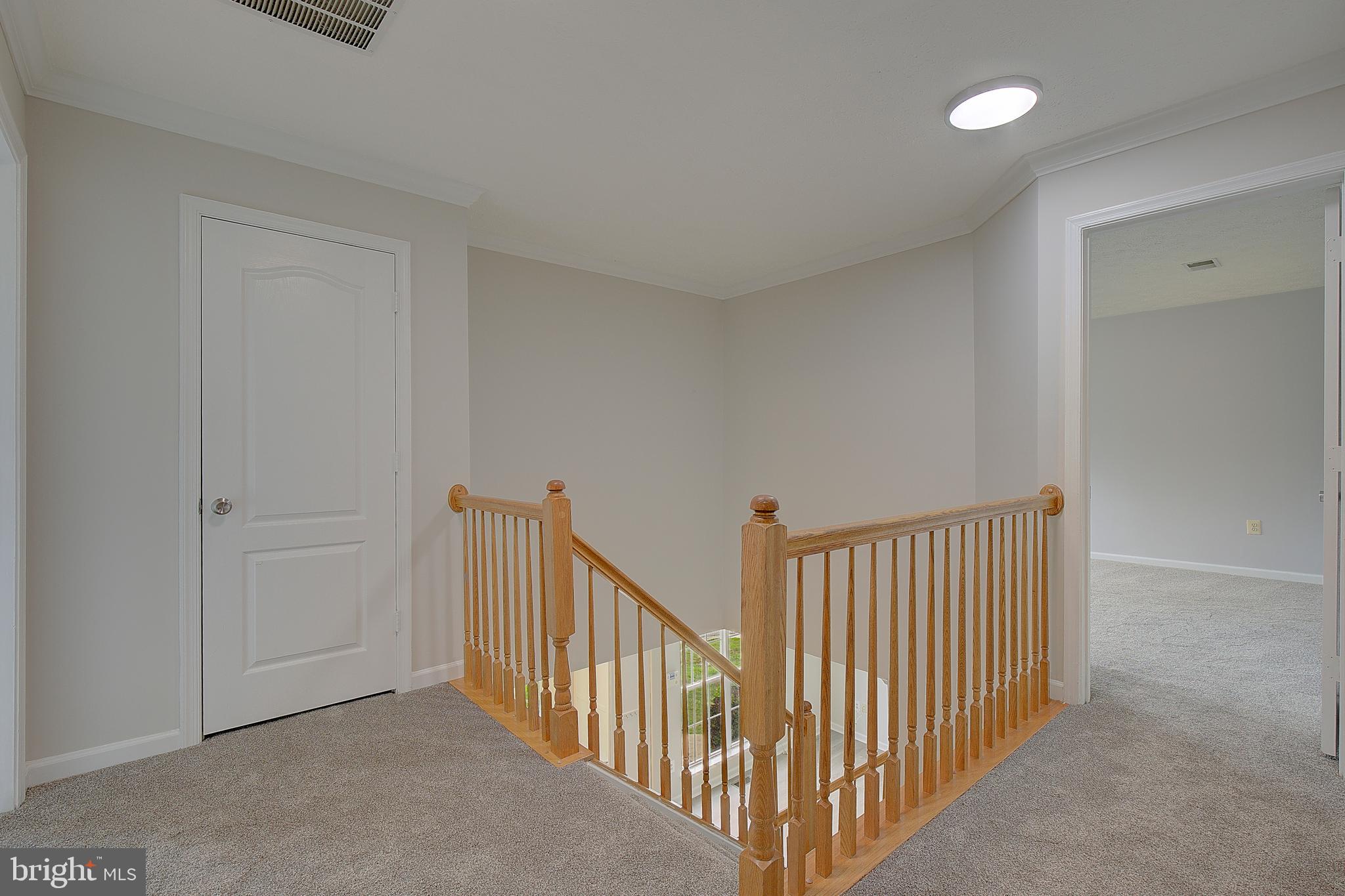 SOUTH HAMPTON - Residential