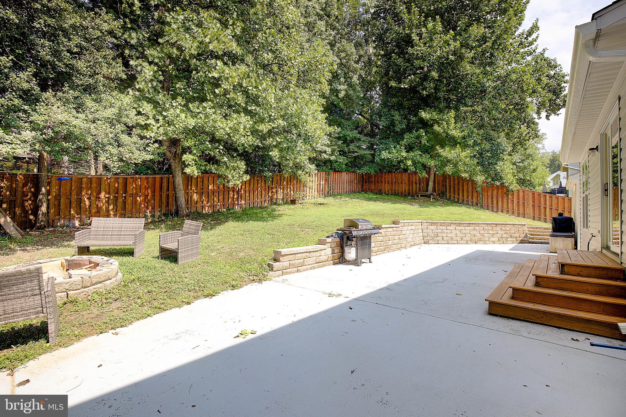 SOUTH HAMPTON - Residential